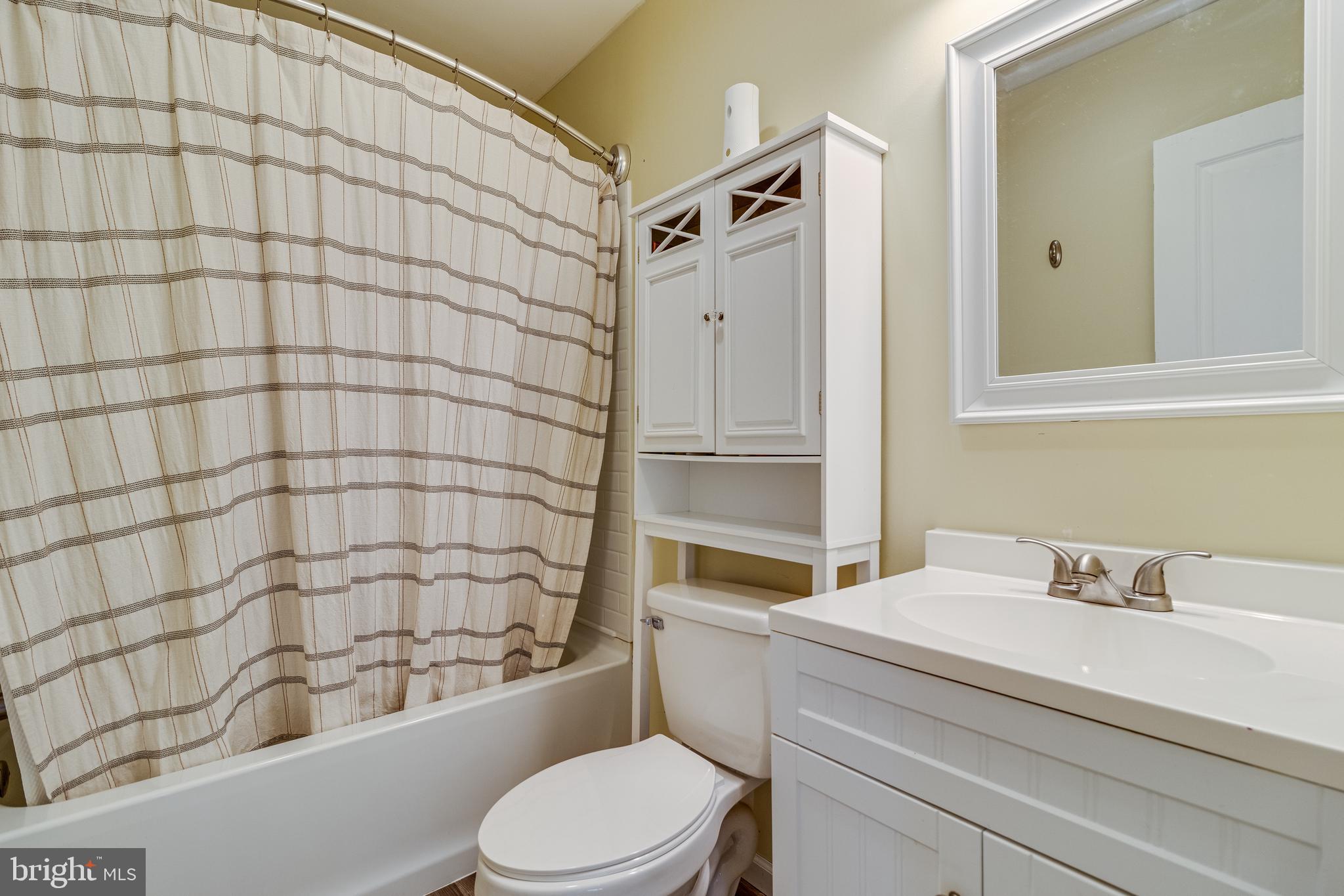 DRUM POINT - Residential