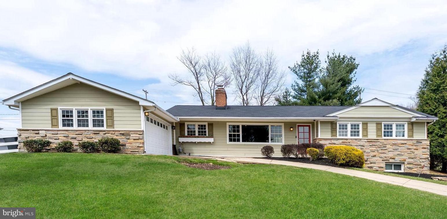 CHESTNUT HILL - Residential