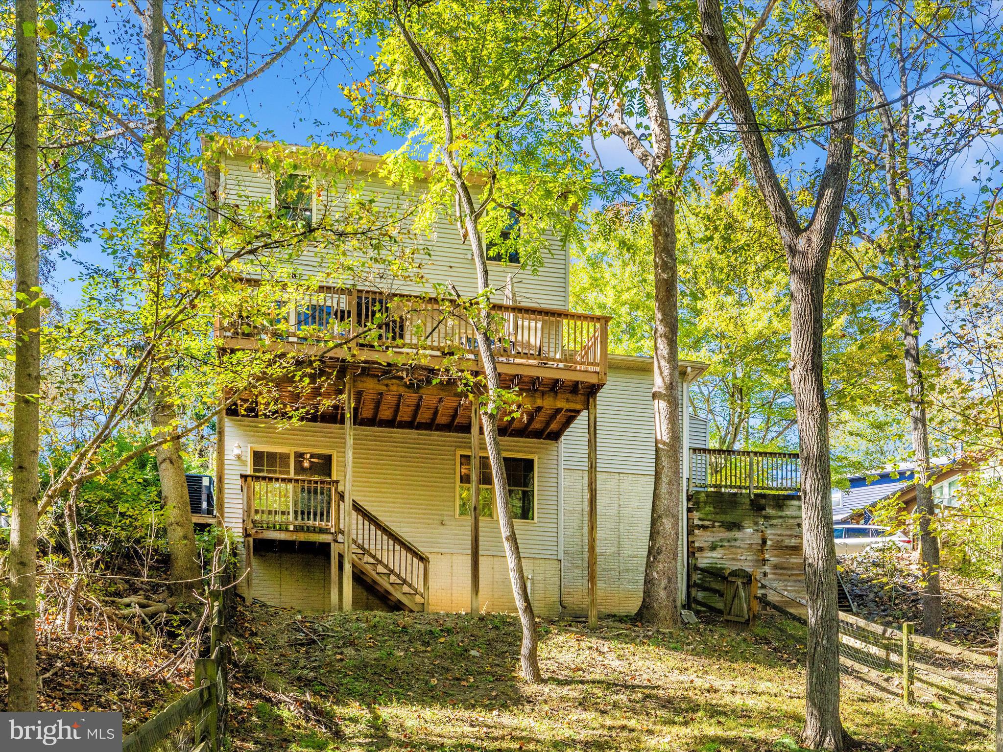 THE MEADOWS - Residential