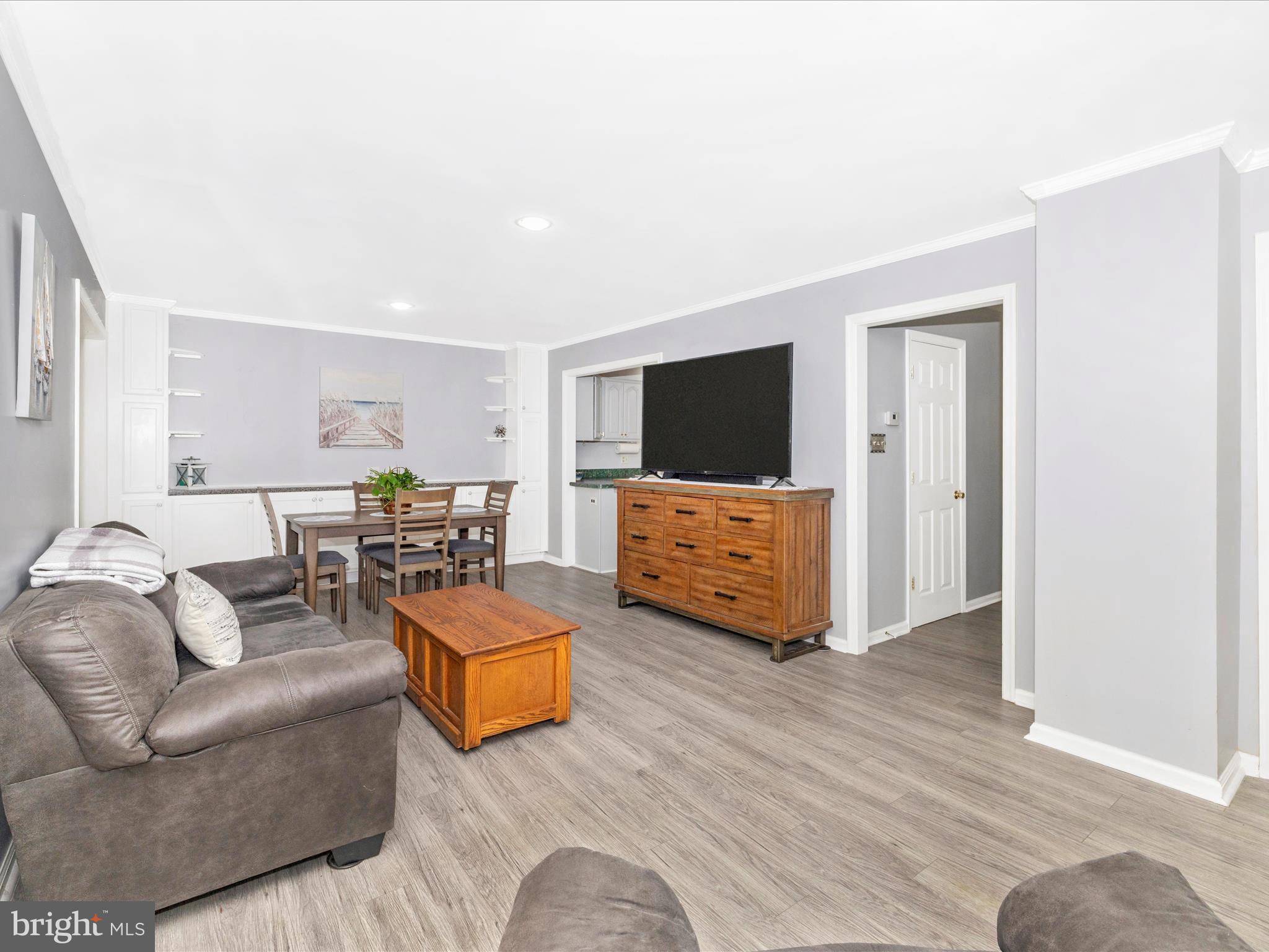 THE MEADOWS - Residential