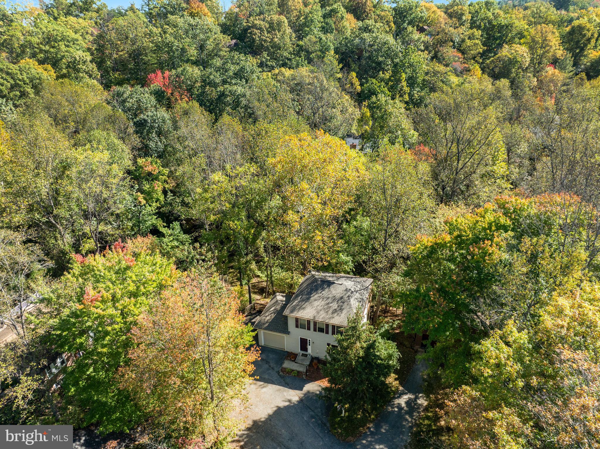 THE MEADOWS - Residential