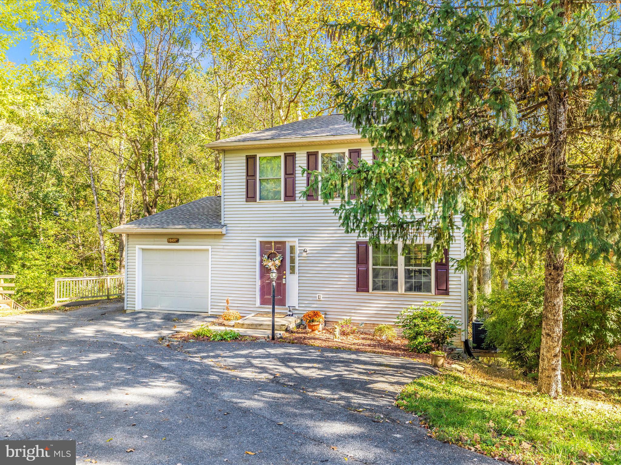 THE MEADOWS - Residential