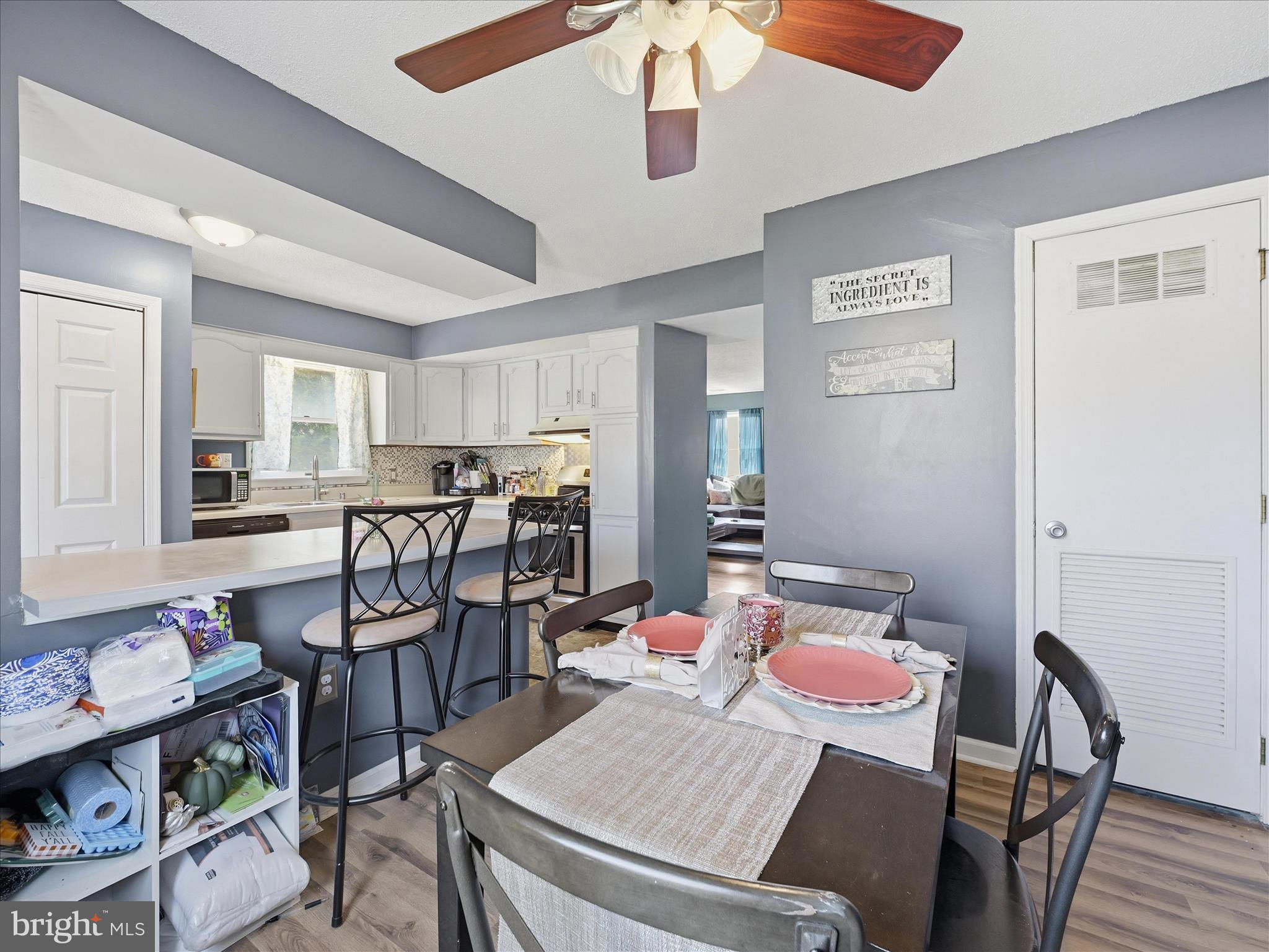 BRIGHTON MANOR - Residential