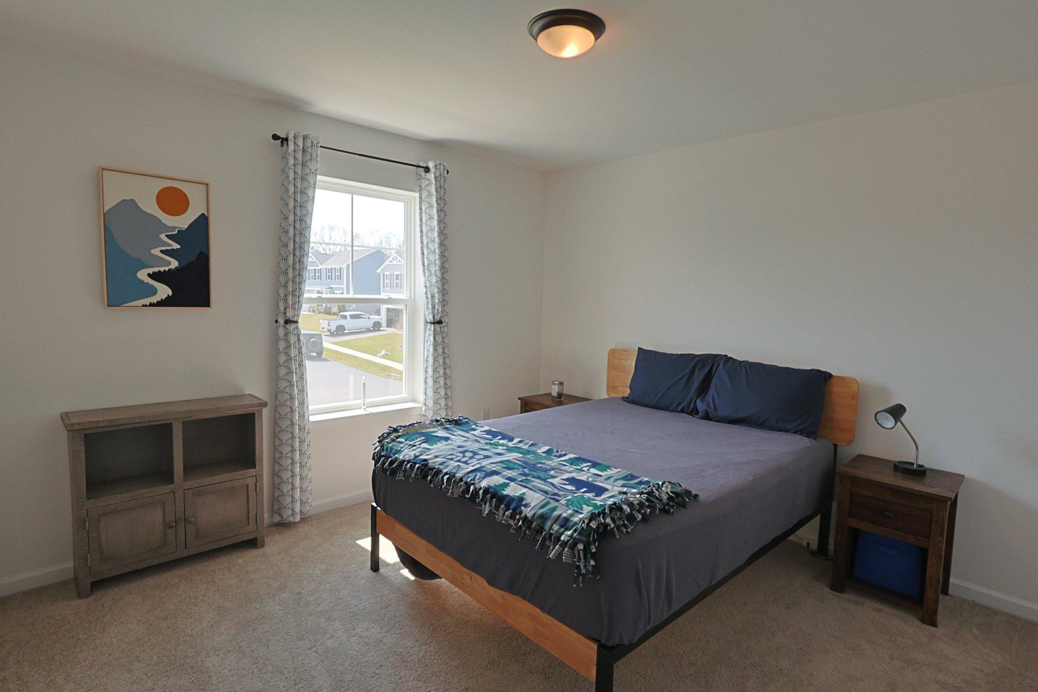 BRIDLE PATH - Residential