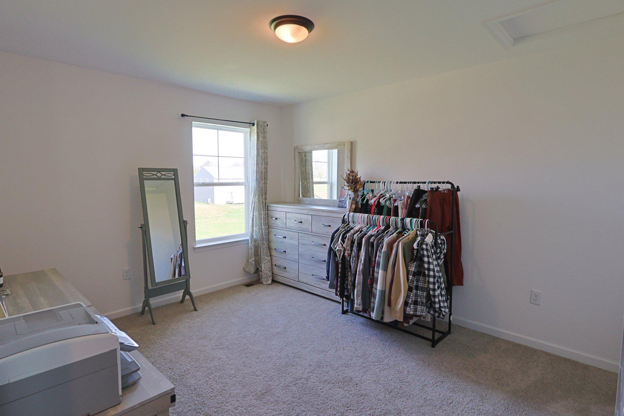 BRIDLE PATH - Residential