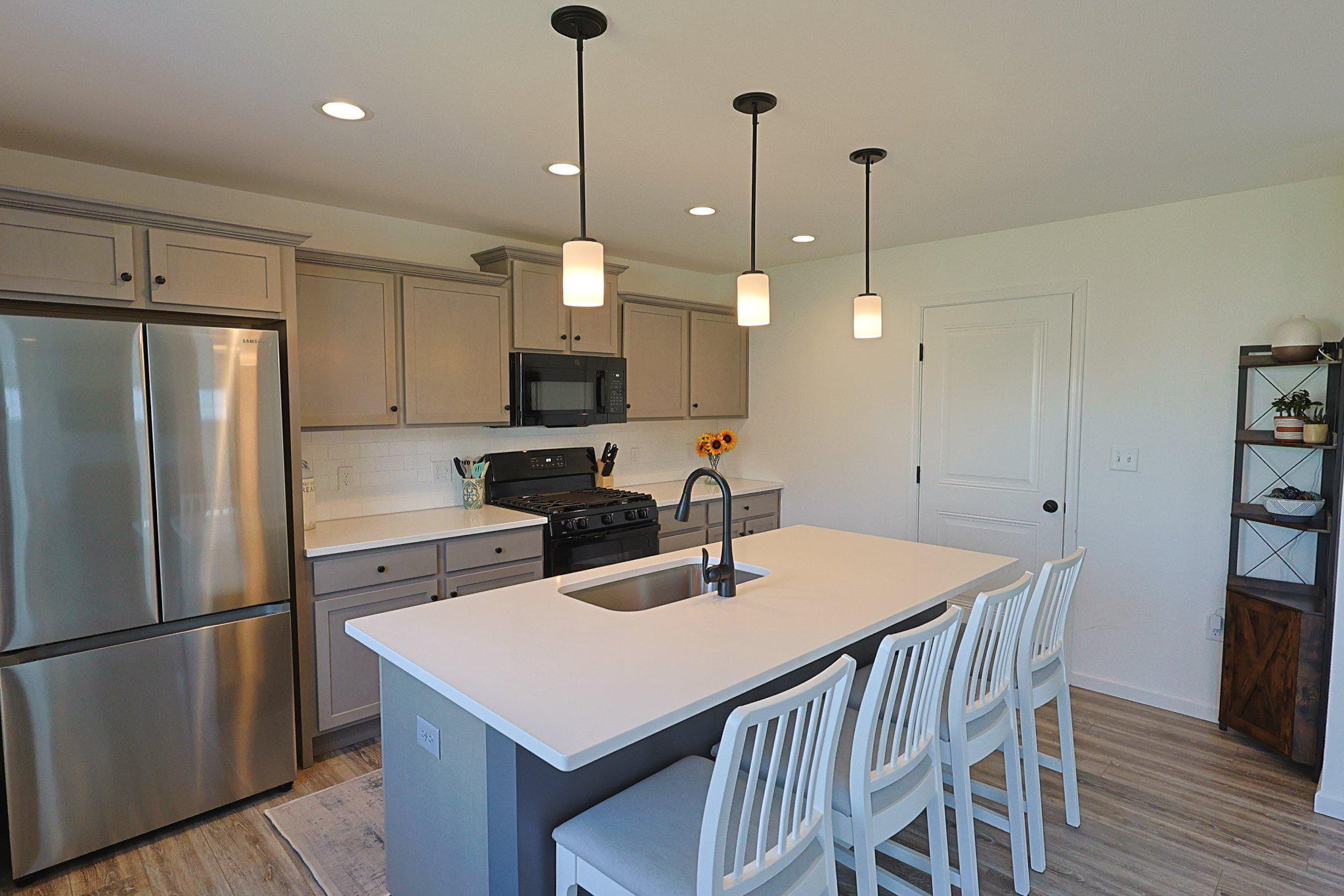 BRIDLE PATH - Residential