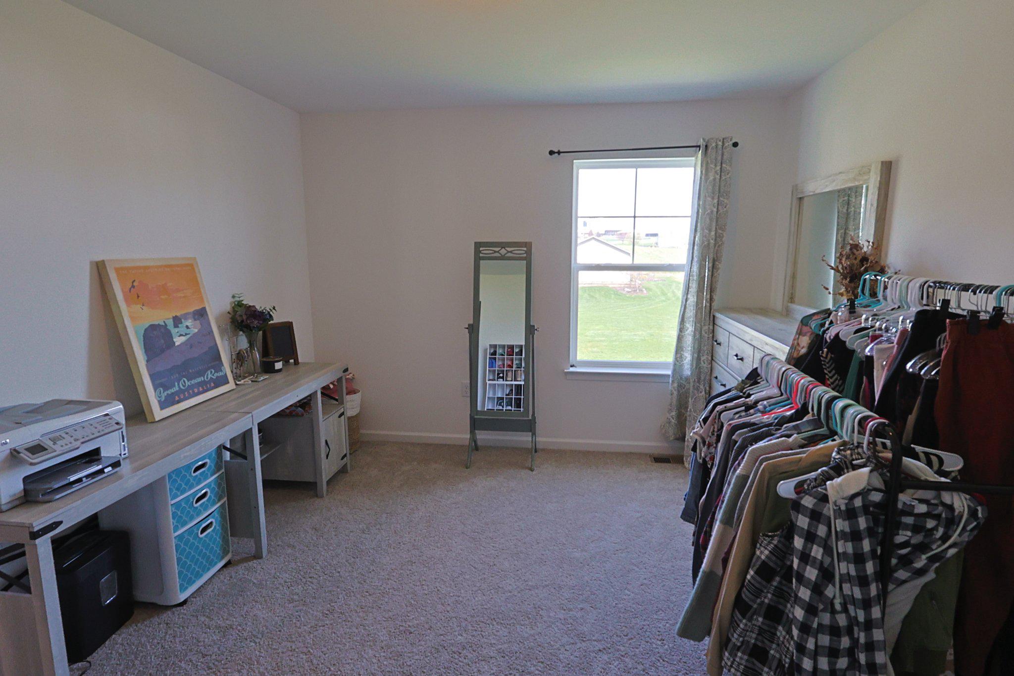 BRIDLE PATH - Residential