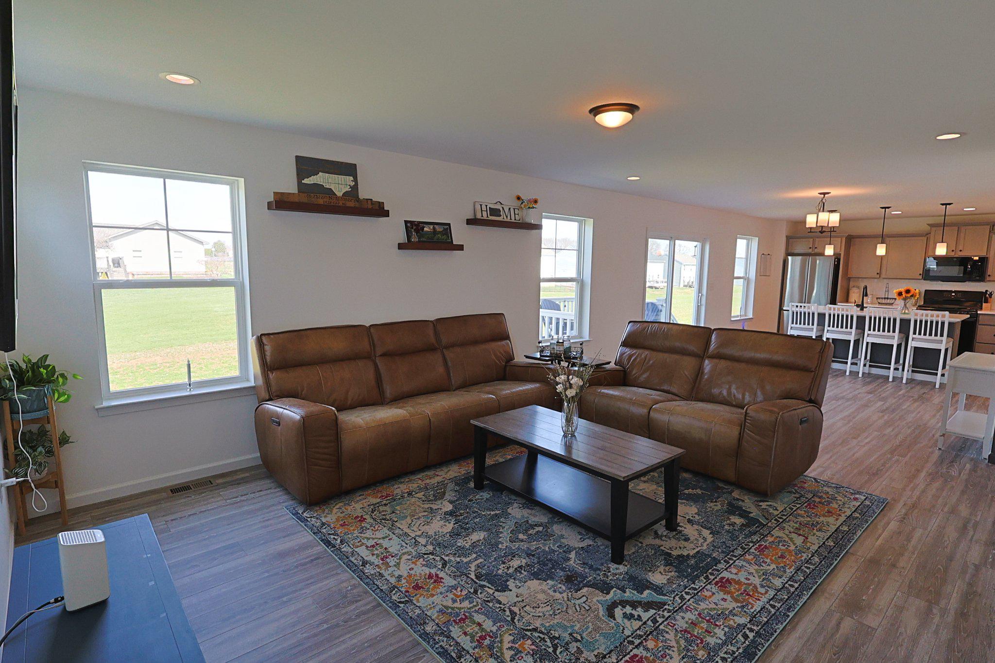 BRIDLE PATH - Residential