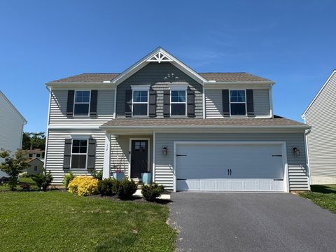 Homes For Sale - 117 Appaloosa Drive<br/> Lancaster County, MARIETTA, PA 17547
