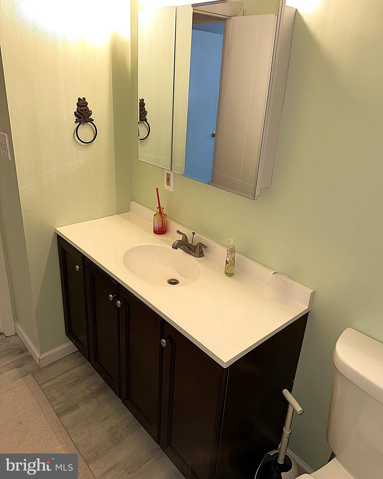 HERITAGE HILL CONDO - Residential