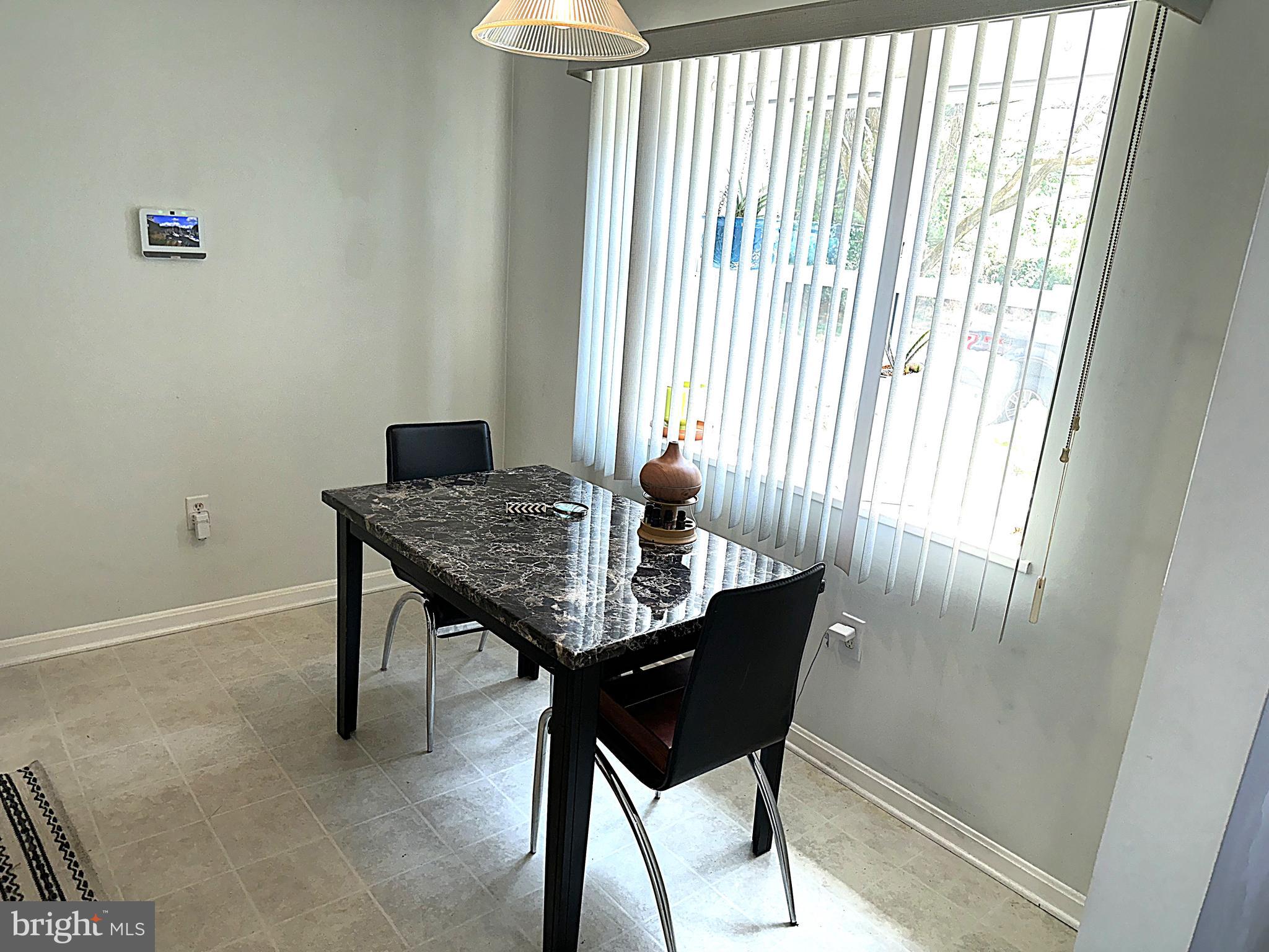 HERITAGE HILL CONDO - Residential