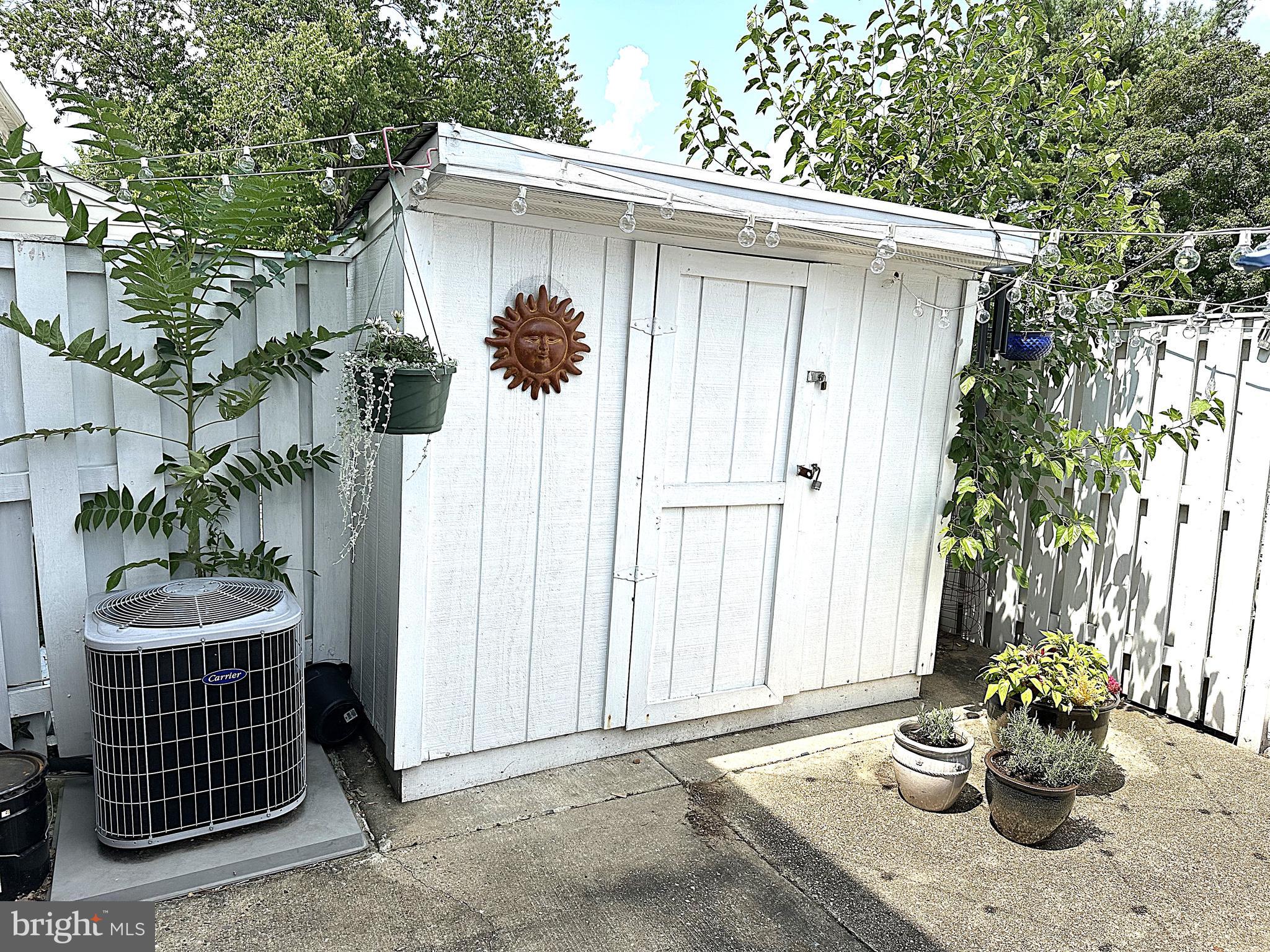 HERITAGE HILL CONDO - Residential