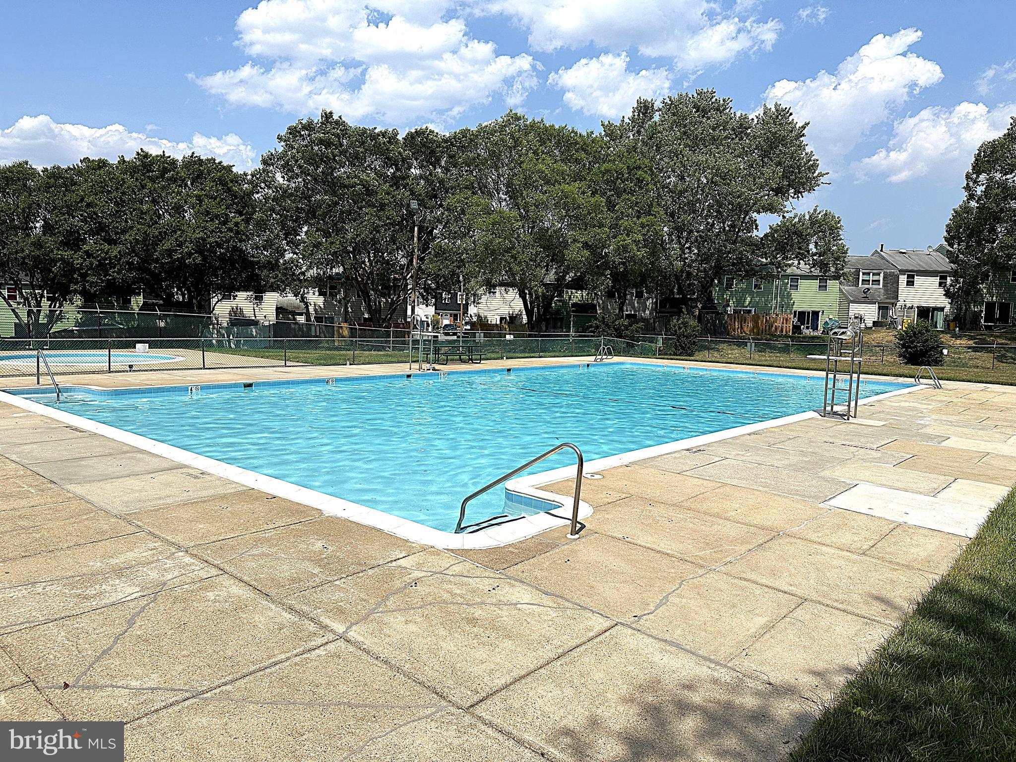 HERITAGE HILL CONDO - Residential