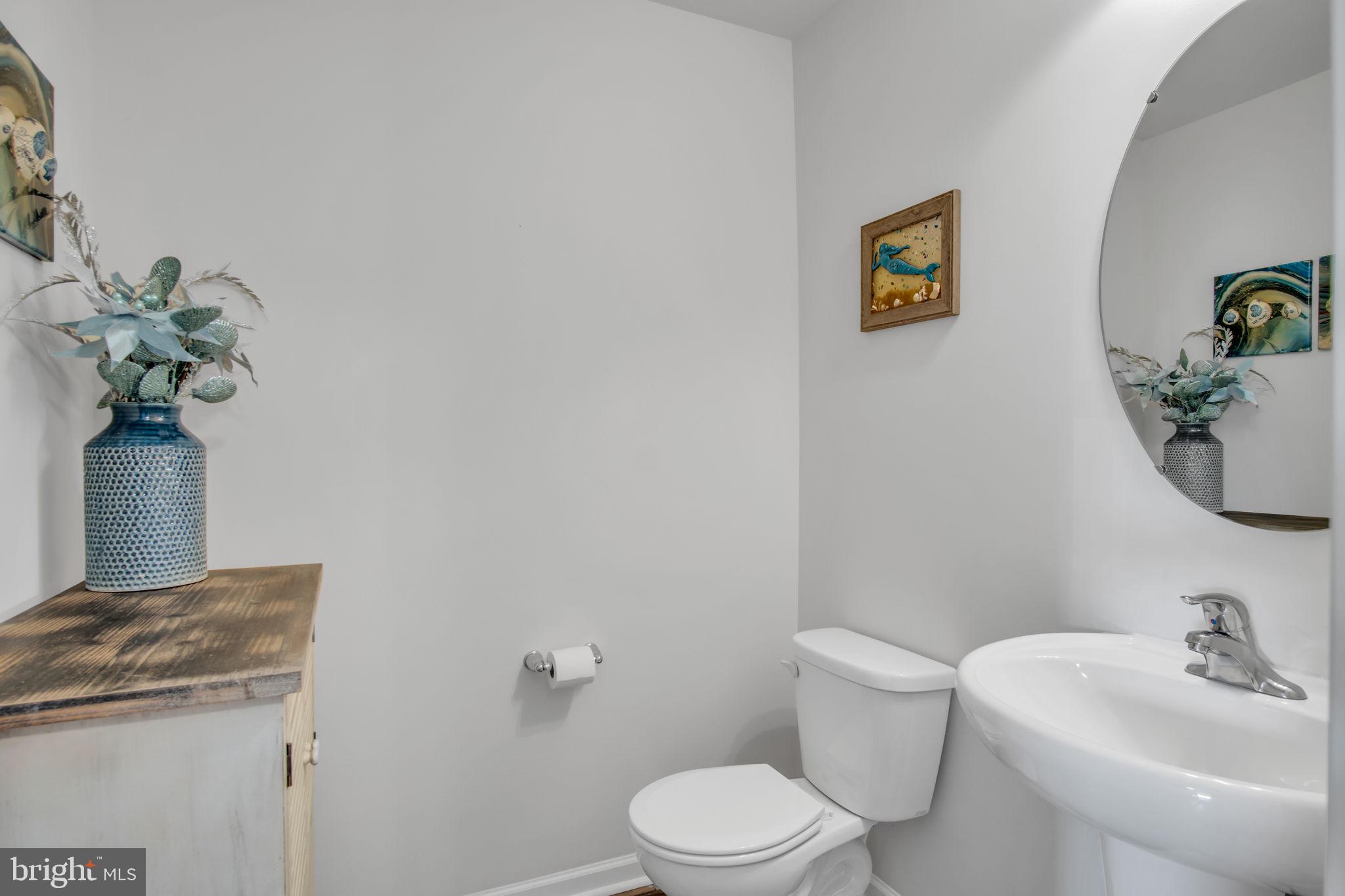 LAUREL RIDGE ESTATES - Residential