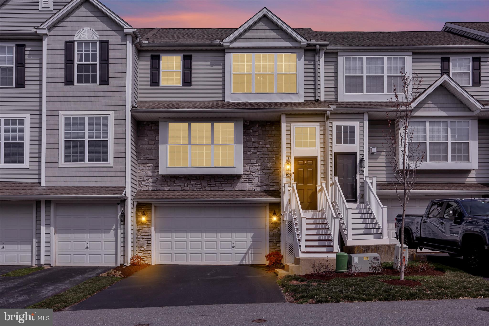 HEATHERBROOK - Residential