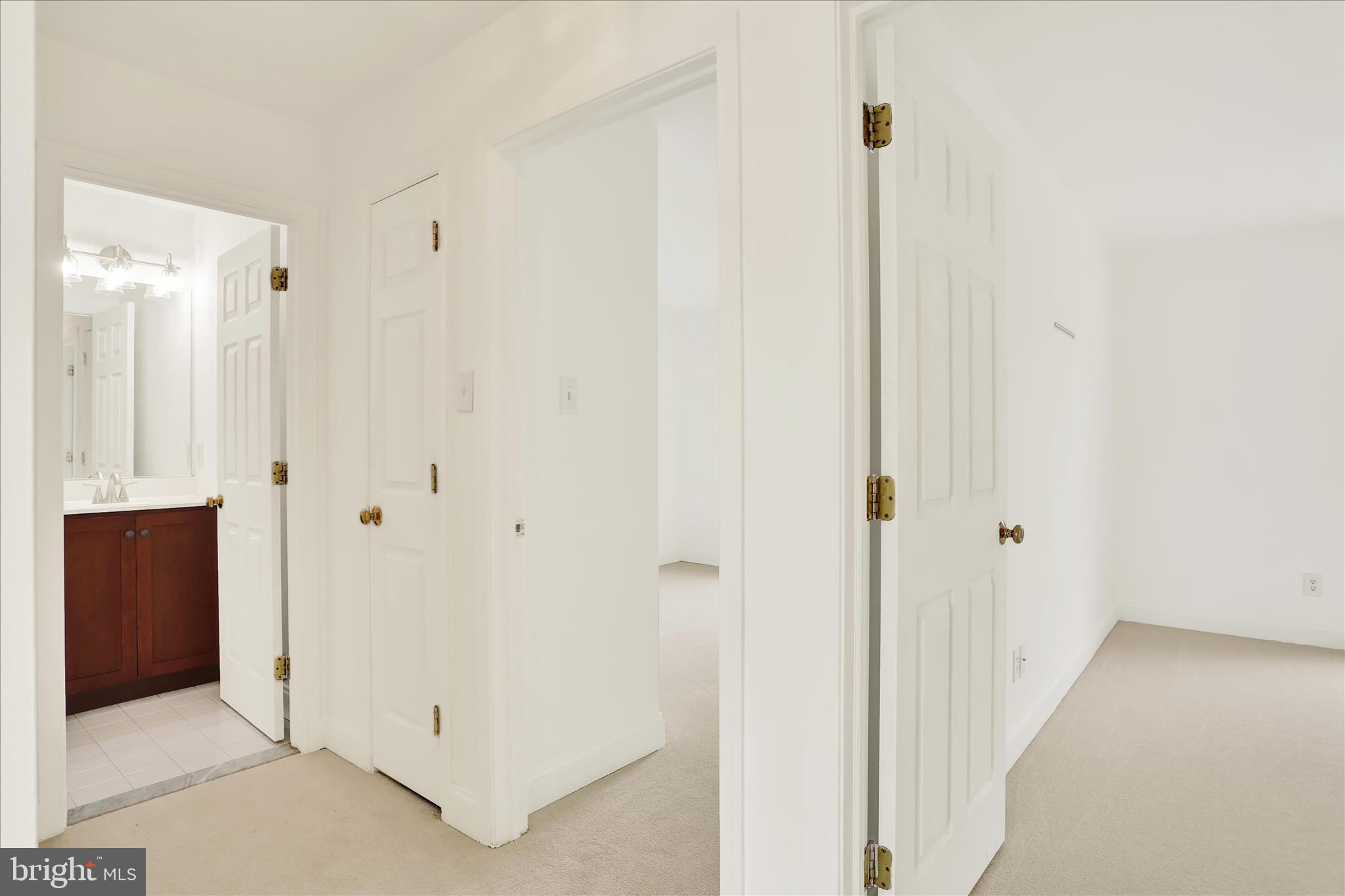 HEATHERBROOK - Residential