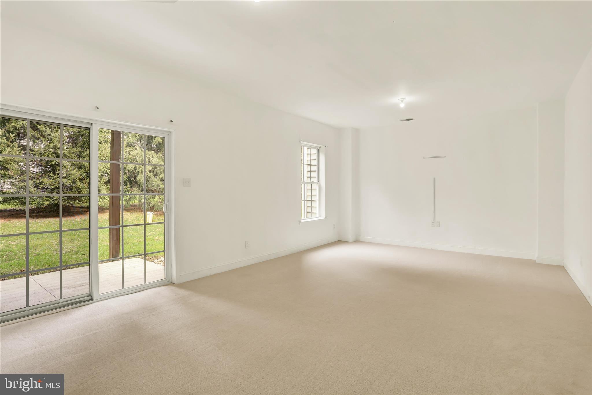 HEATHERBROOK - Residential