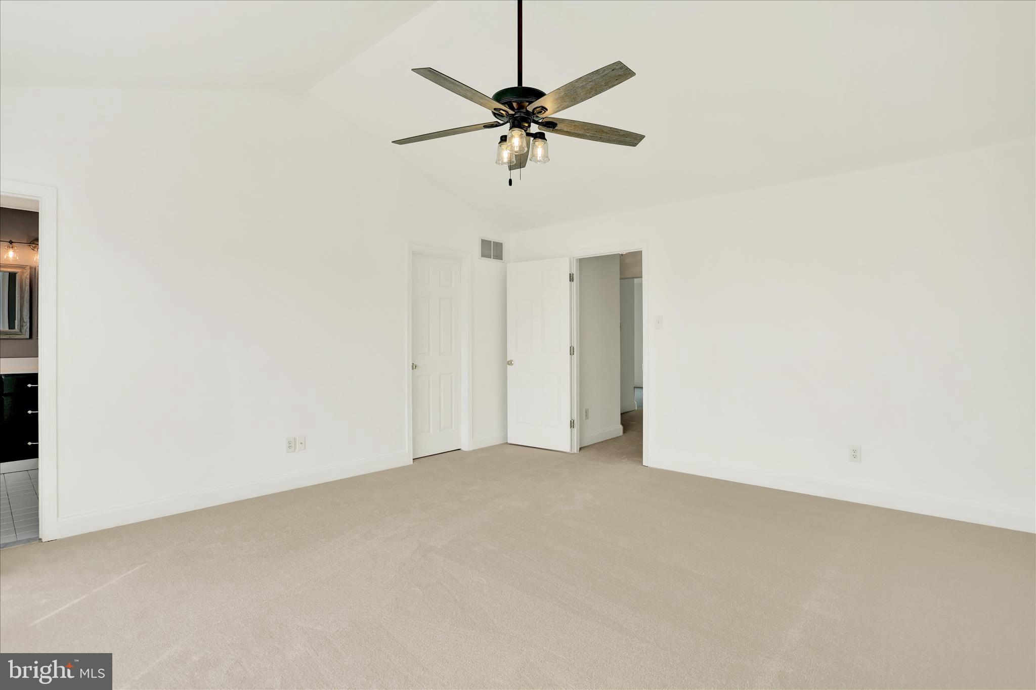 HEATHERBROOK - Residential