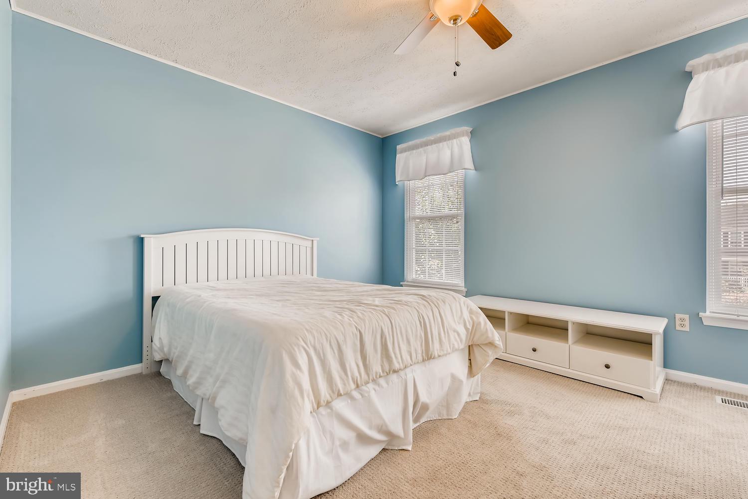 OAKHURST - Residential