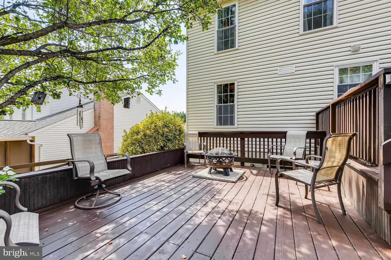 OAKHURST - Residential