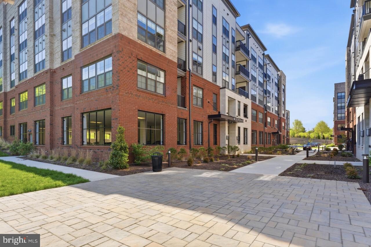 THE FLATS AT NATIONAL HARBOR - Residential