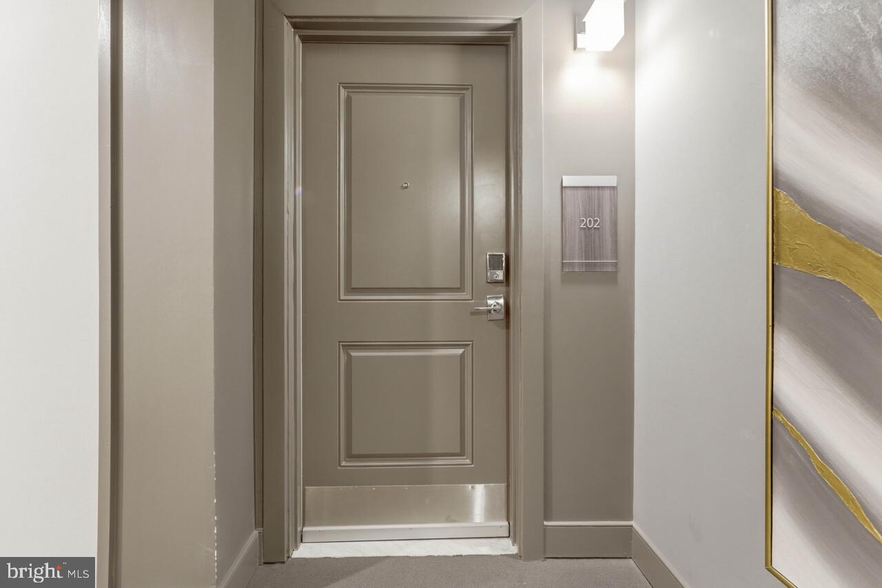 102 SAINT IVES PLACE