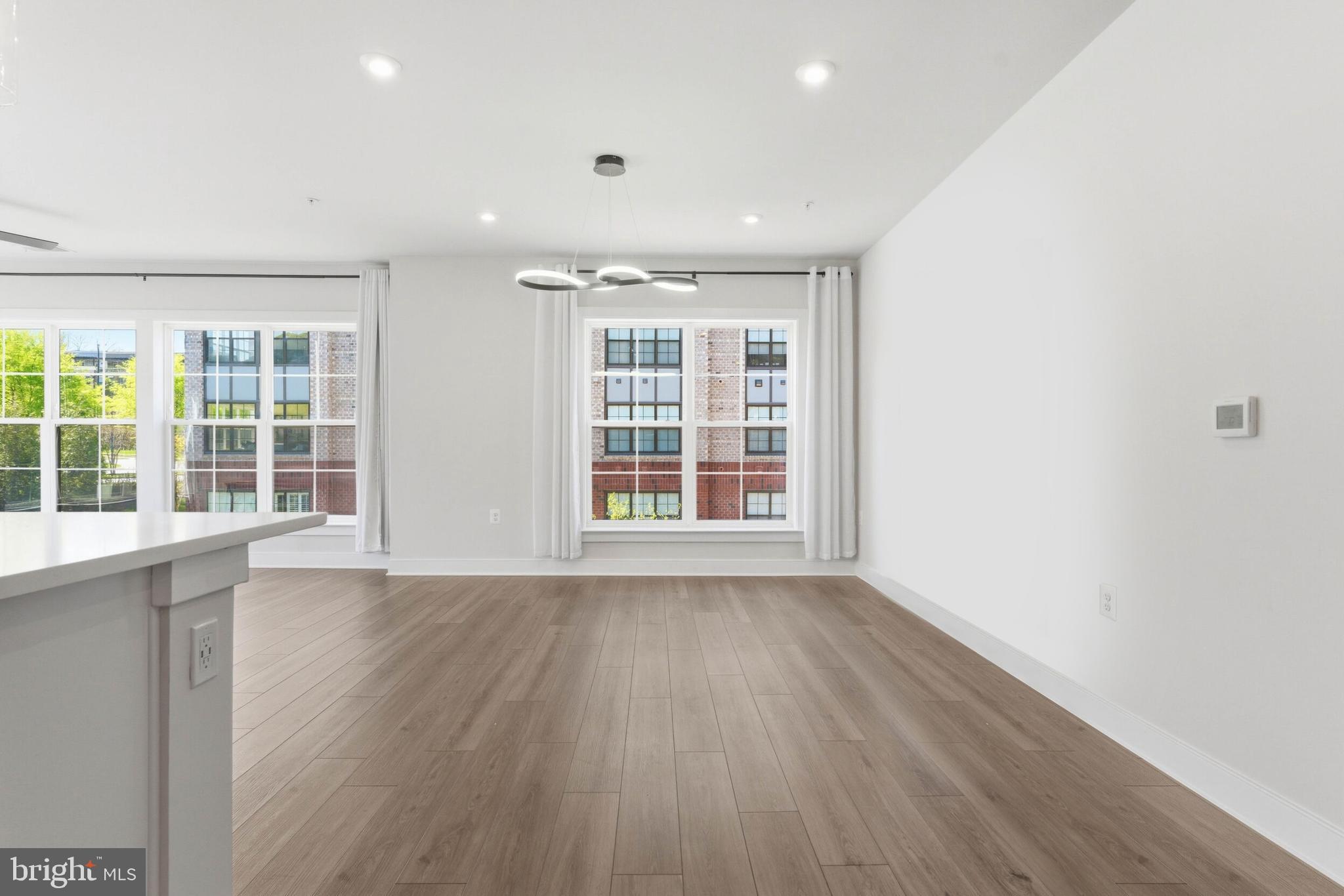 THE FLATS AT NATIONAL HARBOR - Residential