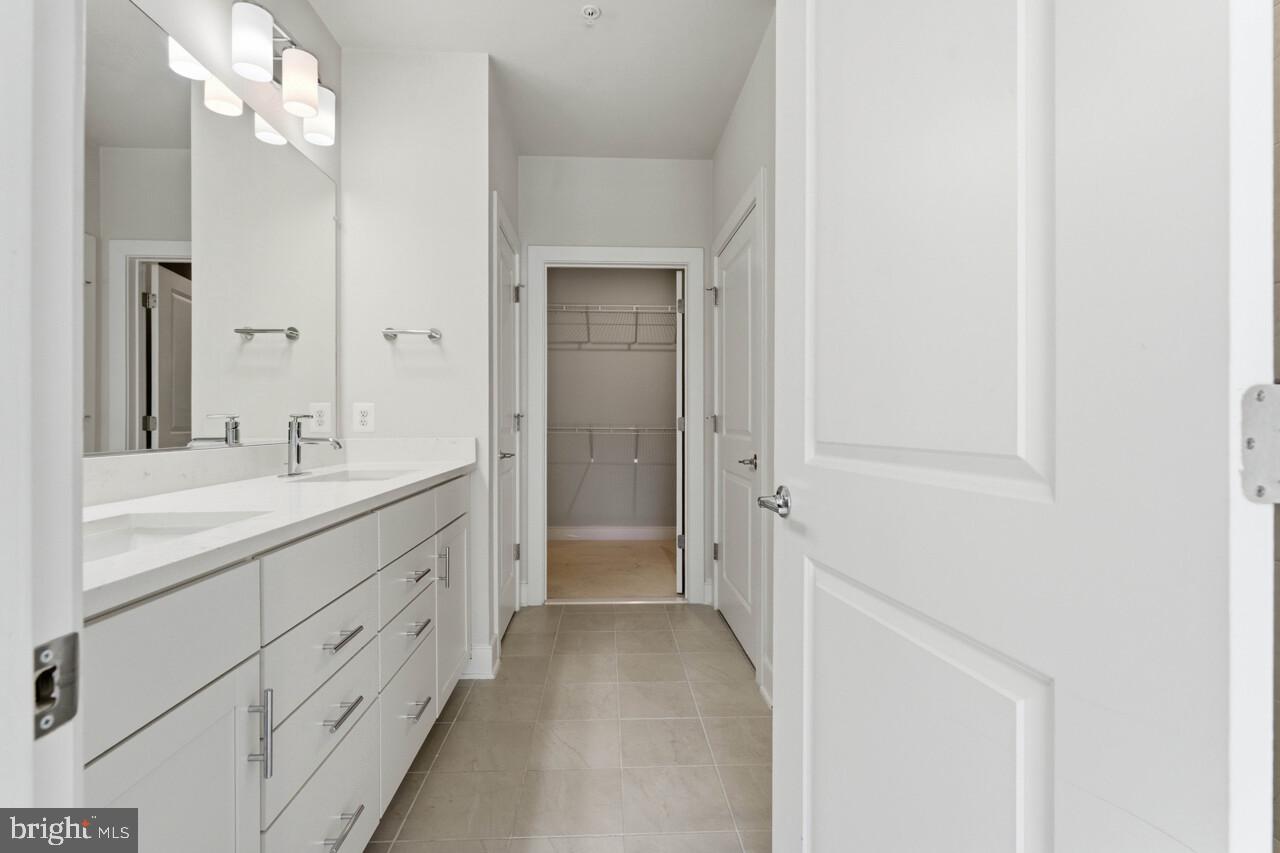 THE FLATS AT NATIONAL HARBOR - Residential