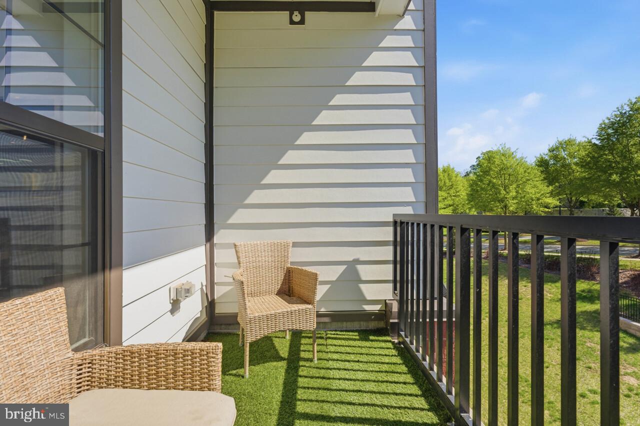 THE FLATS AT NATIONAL HARBOR - Residential