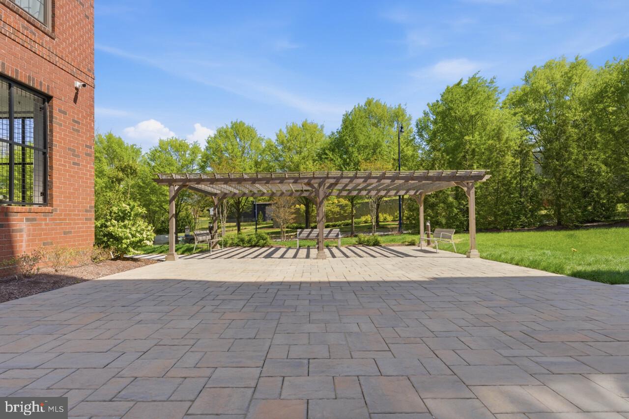 THE FLATS AT NATIONAL HARBOR - Residential