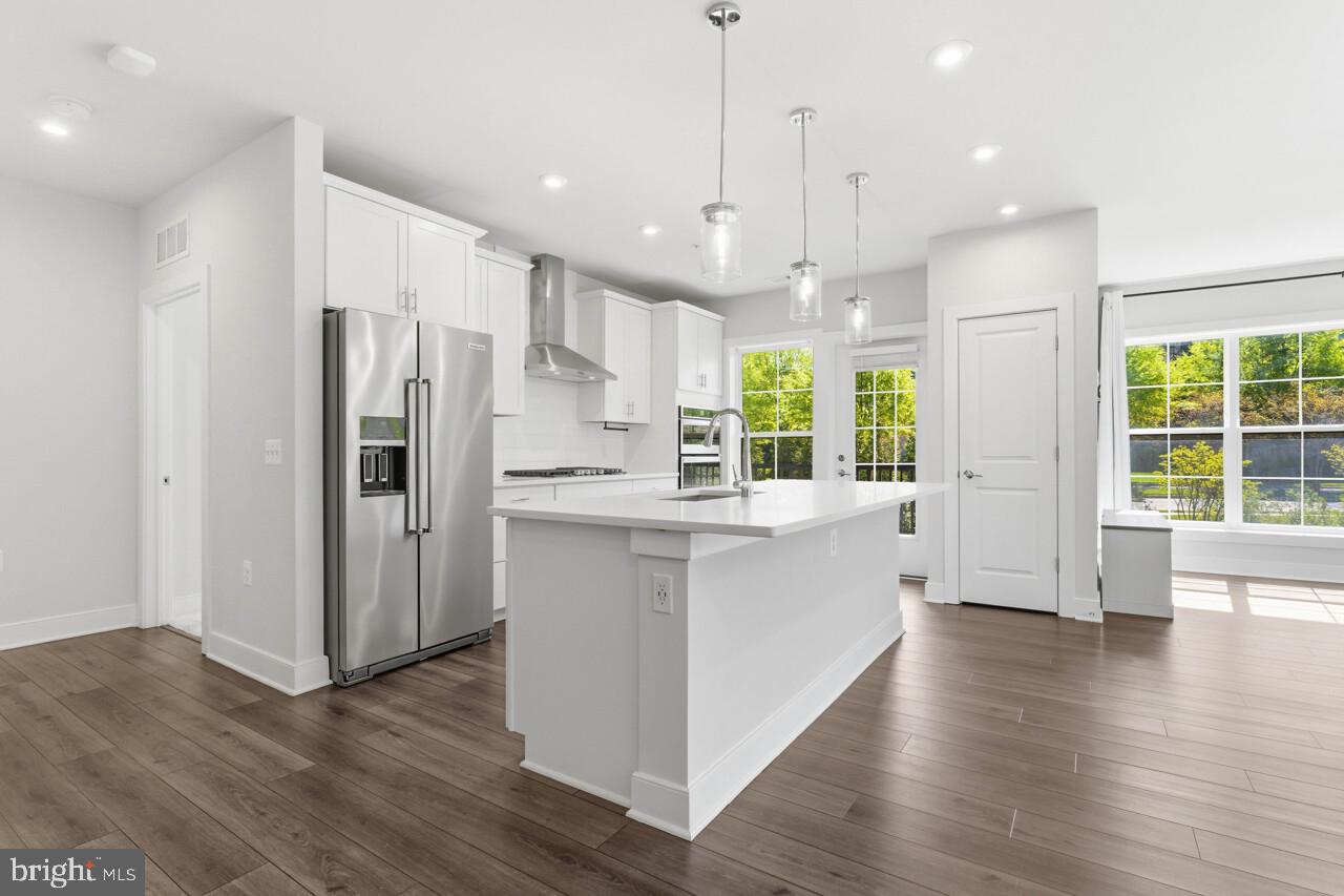 THE FLATS AT NATIONAL HARBOR - Residential