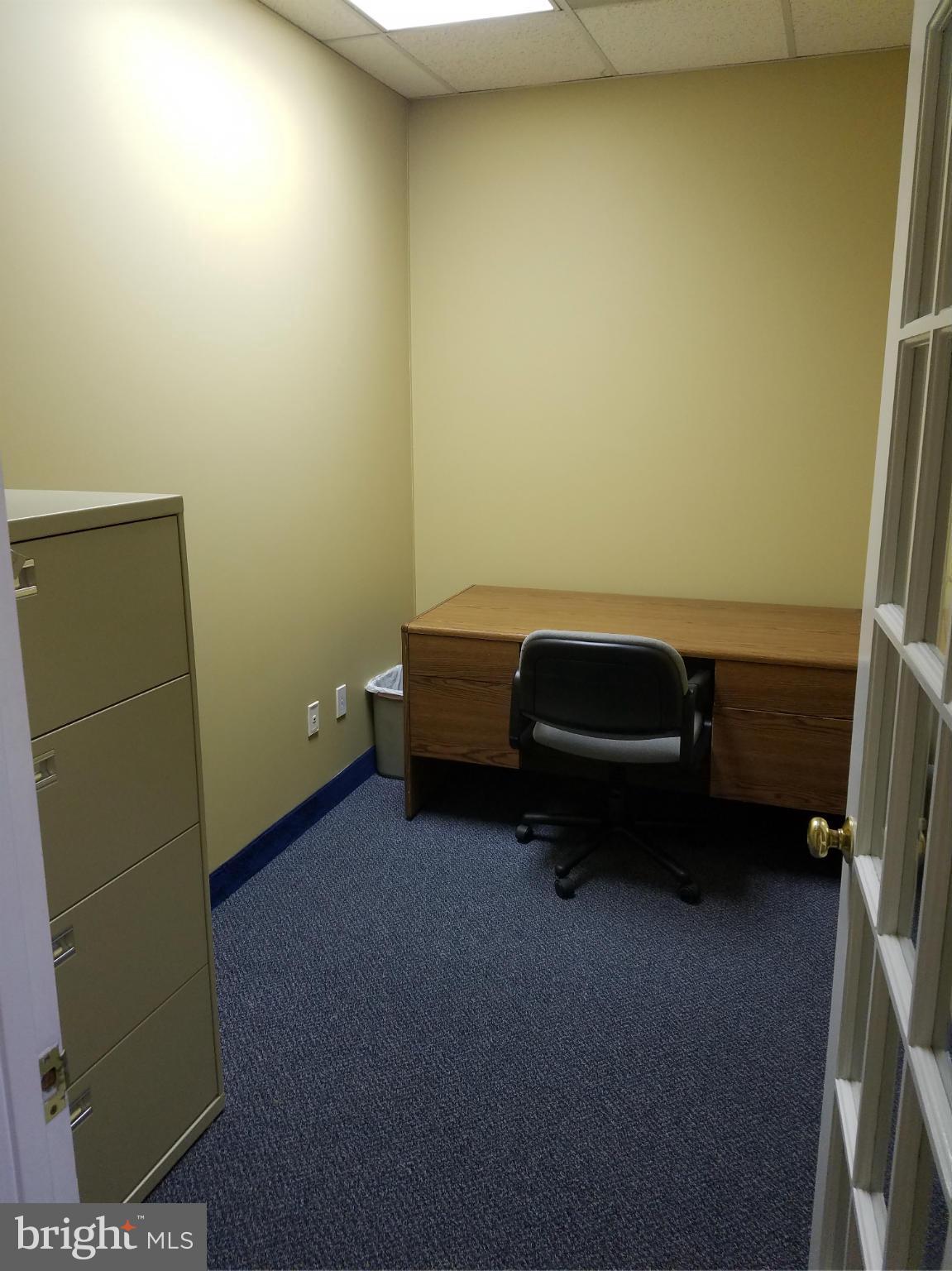 COUNTRYSIDE PROFESSIONAL - Commercial Lease