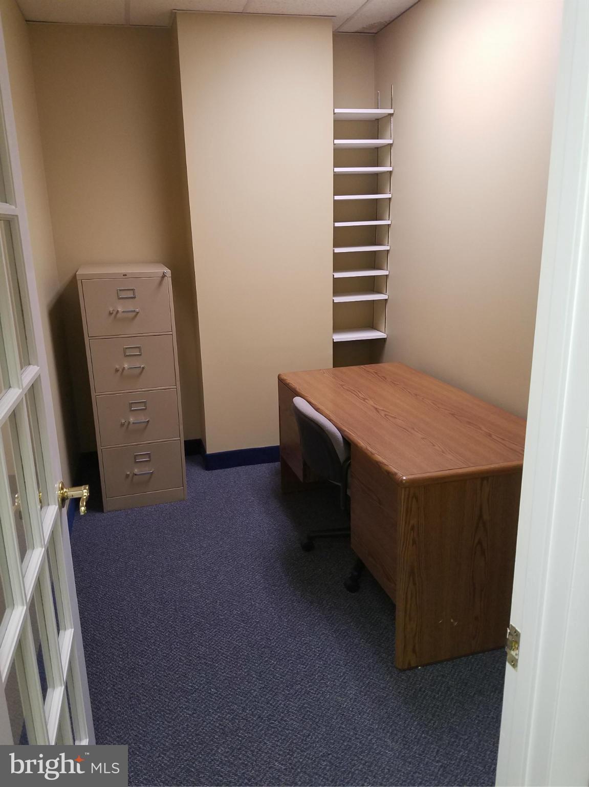 COUNTRYSIDE PROFESSIONAL - Commercial Lease