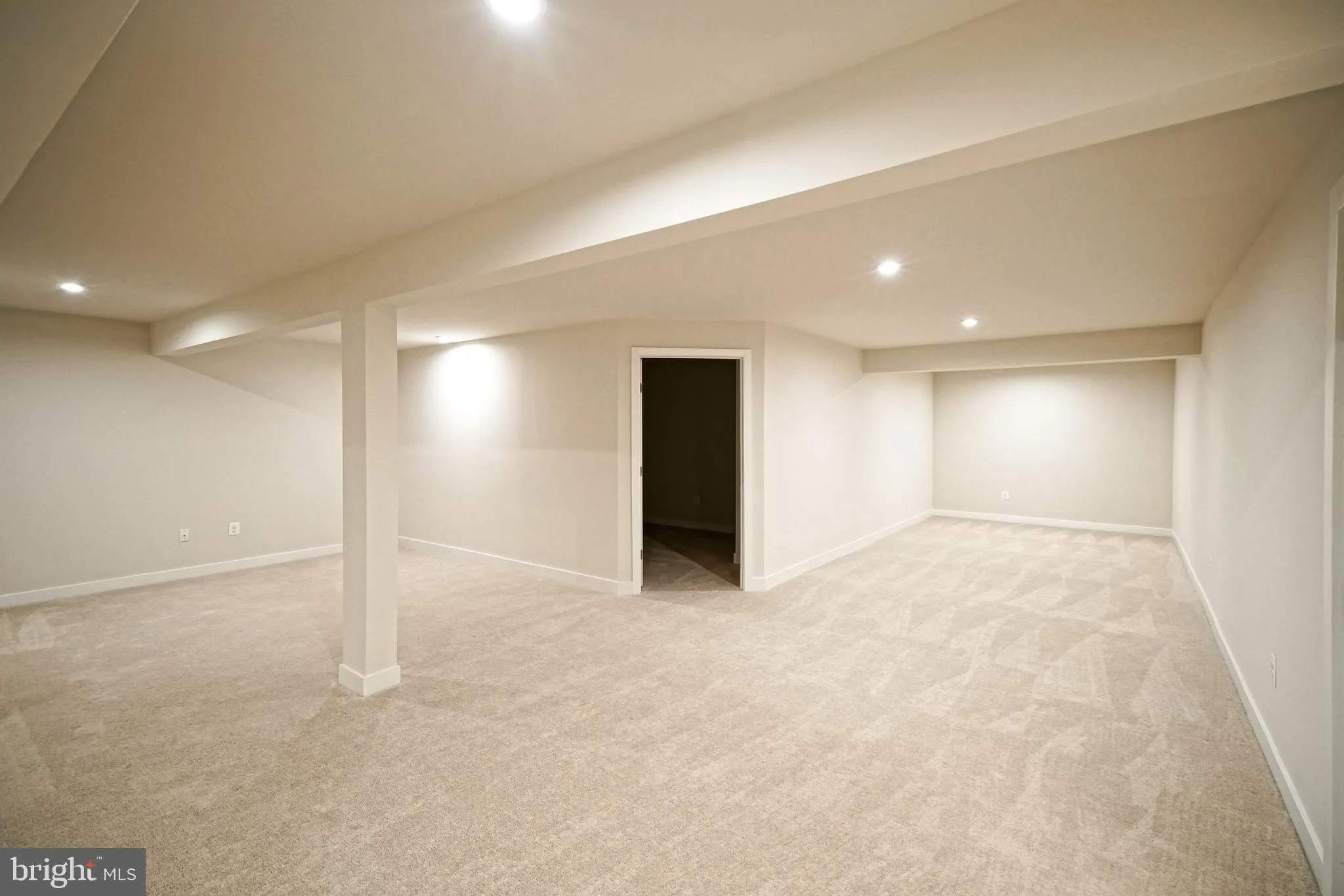 Lewes, Delaware 19958, United States, 5 Bedrooms Bedrooms, ,4 BathroomsBathrooms,Residential,Active,221387