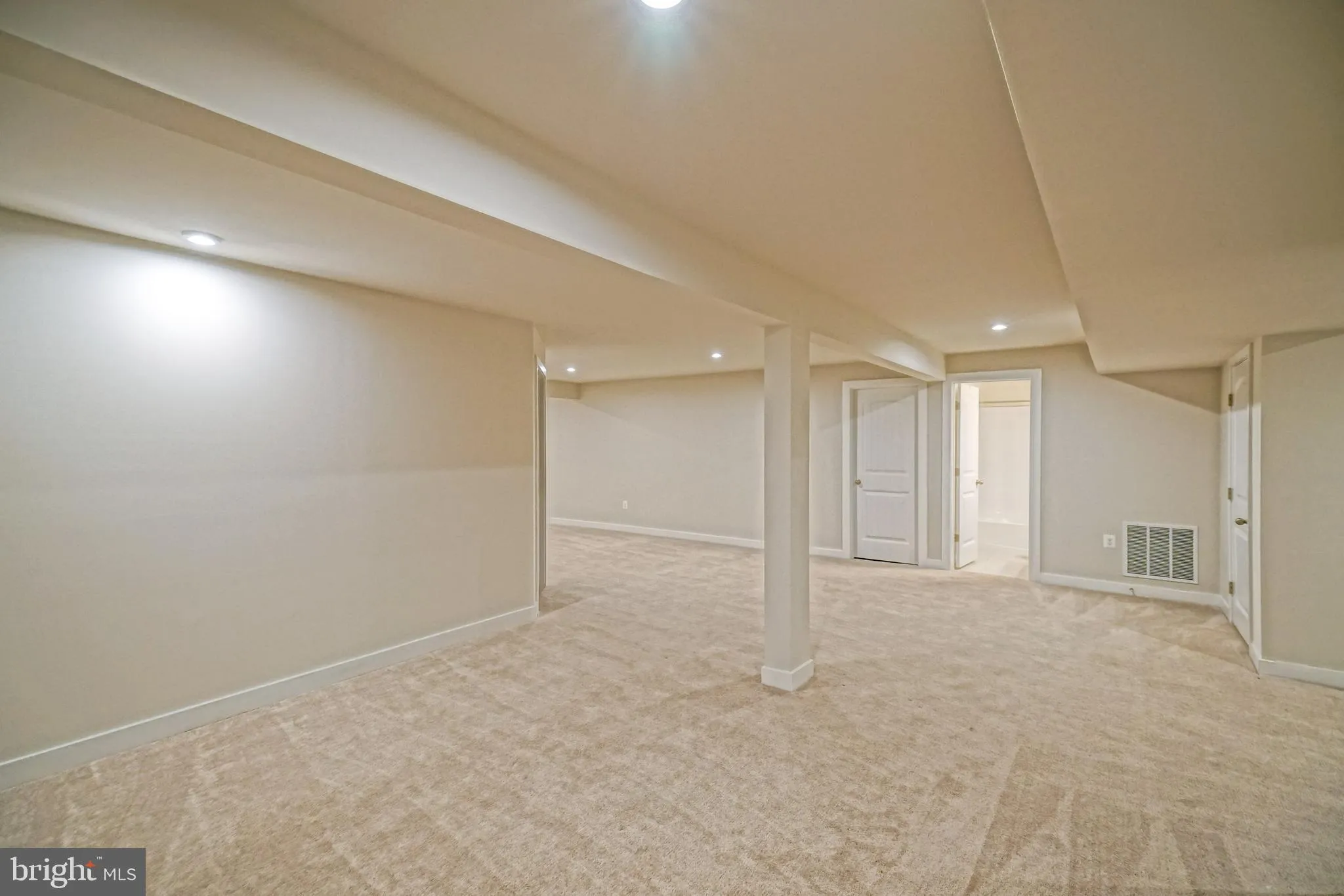 Lewes, Delaware 19958, United States, 5 Bedrooms Bedrooms, ,4 BathroomsBathrooms,Residential,Active,221387