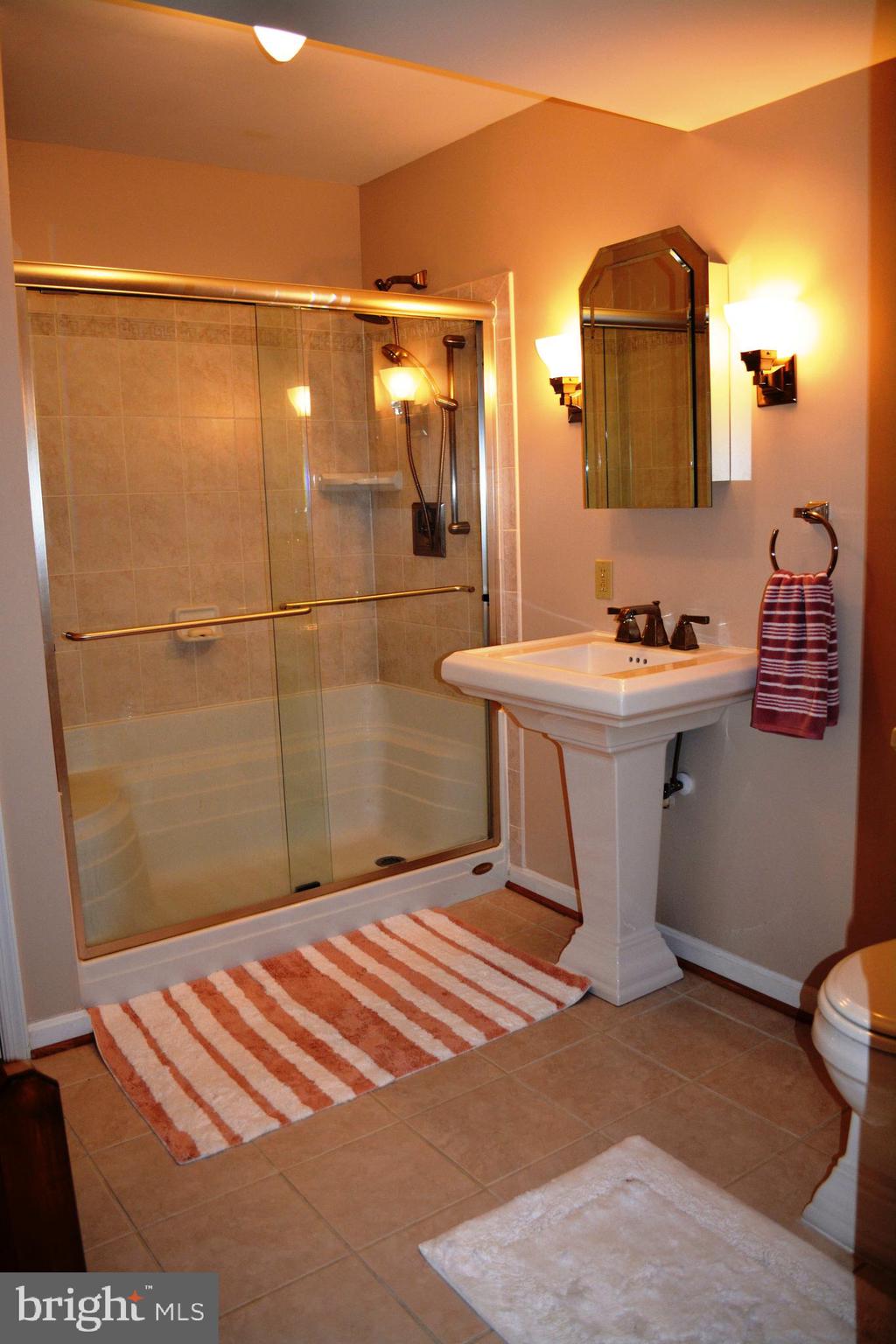 HICKORY RIDGE LA PLATA - Residential