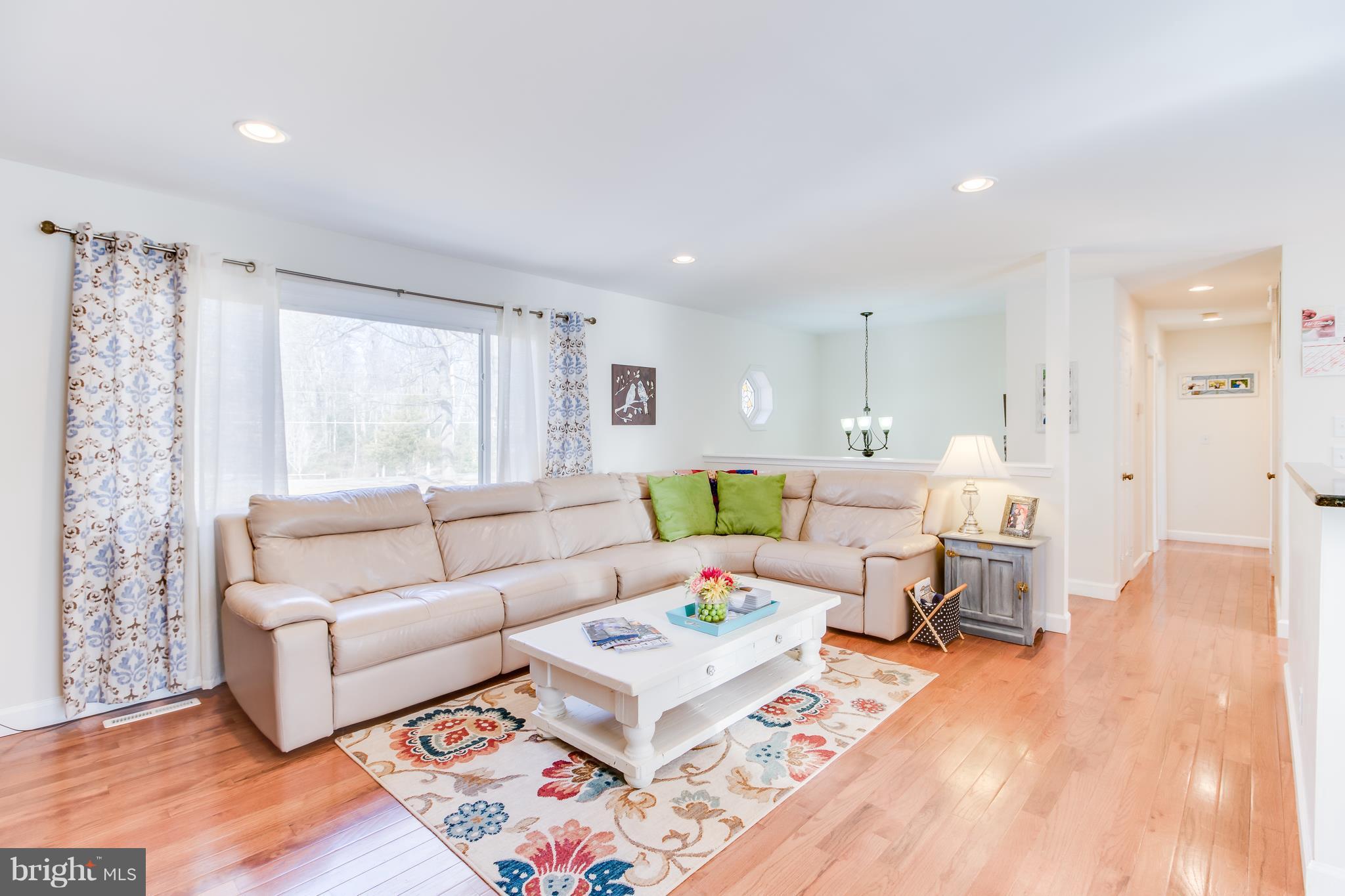 ROSEDALE - Residential