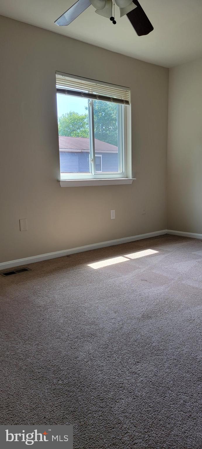 ST CHARLES HUNTINGTON - Residential Lease