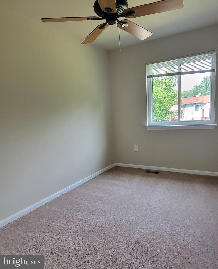 ST CHARLES HUNTINGTON - Residential Lease