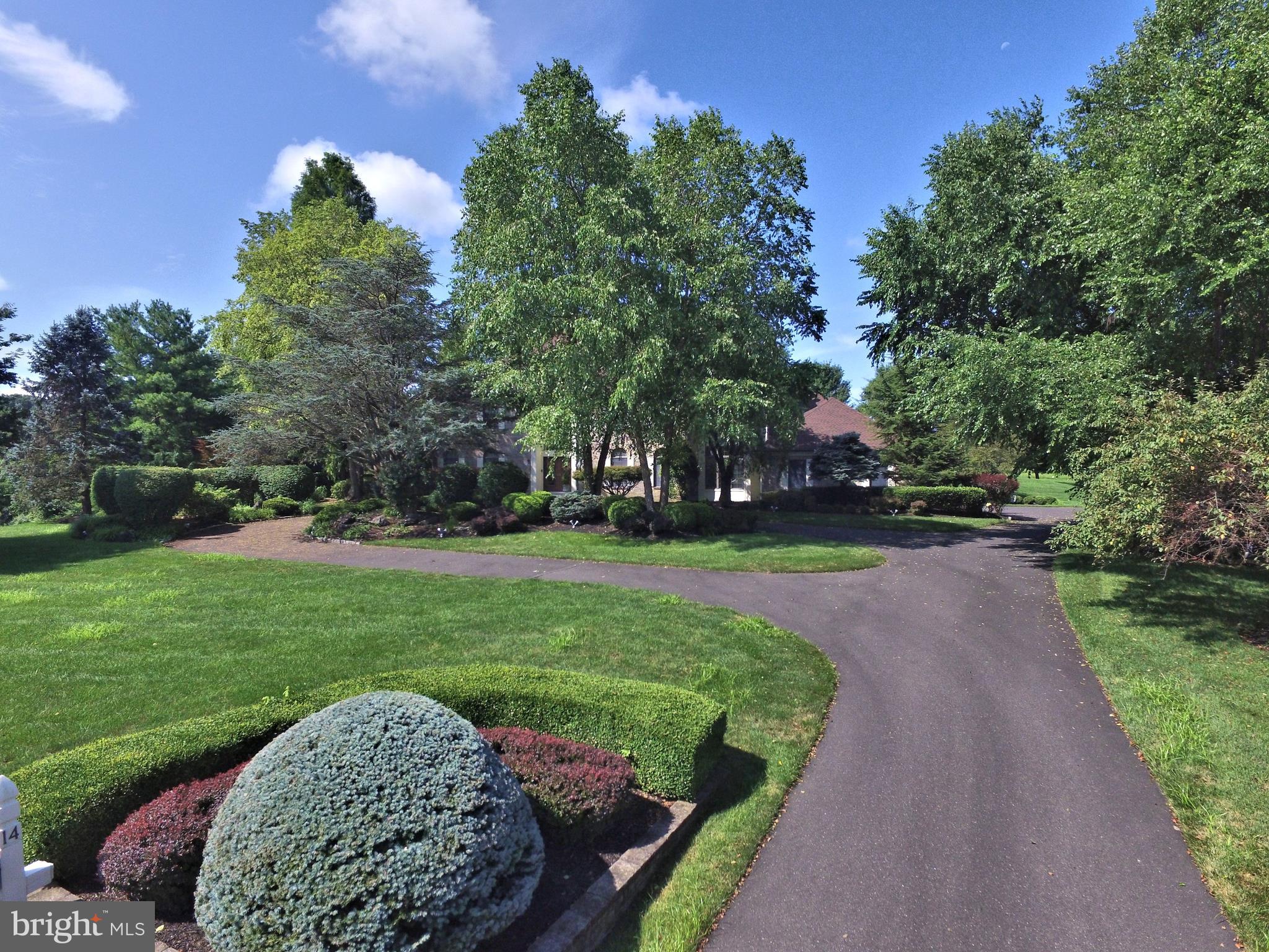 COLTS NECK FARM - Residential