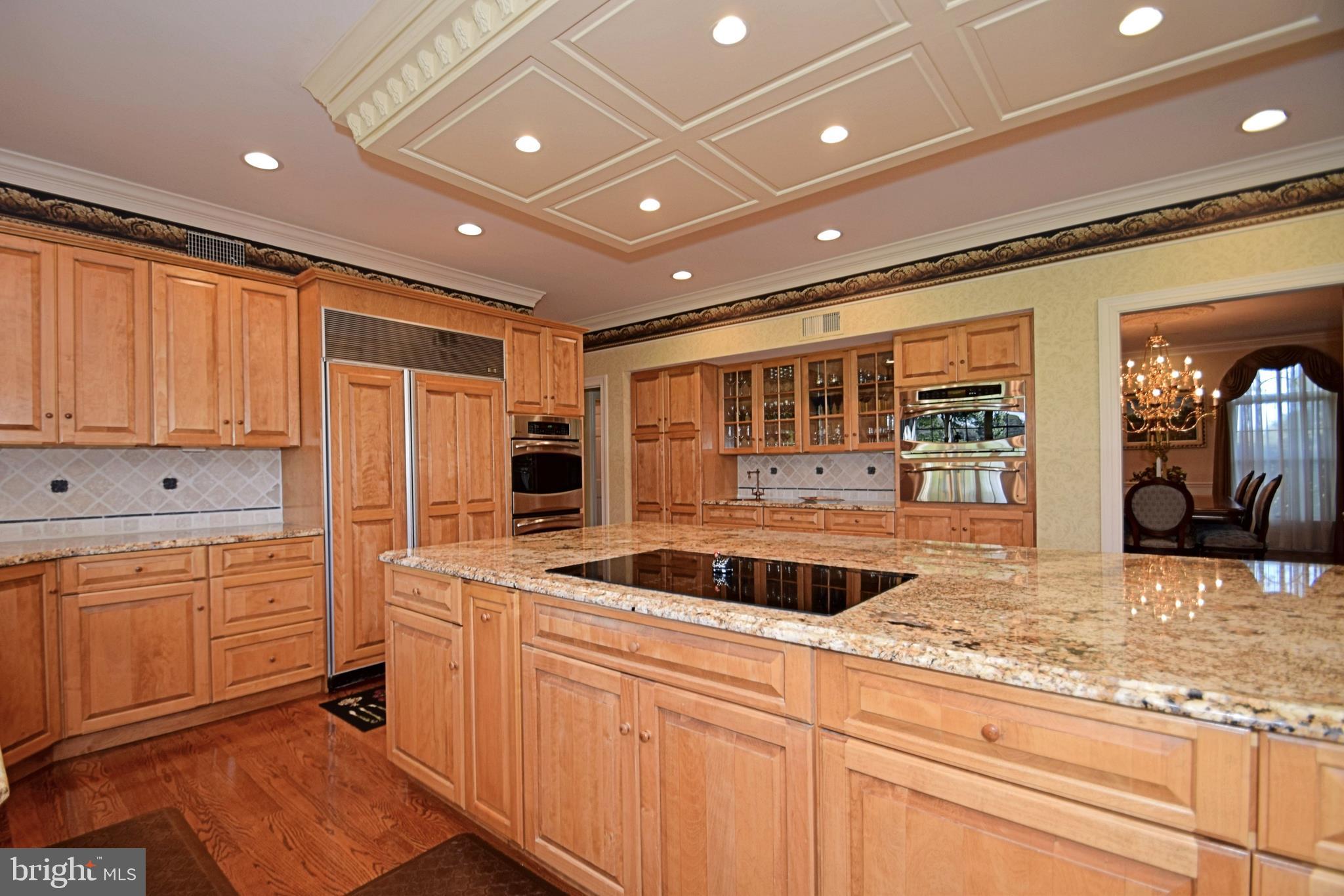 COLTS NECK FARM - Residential