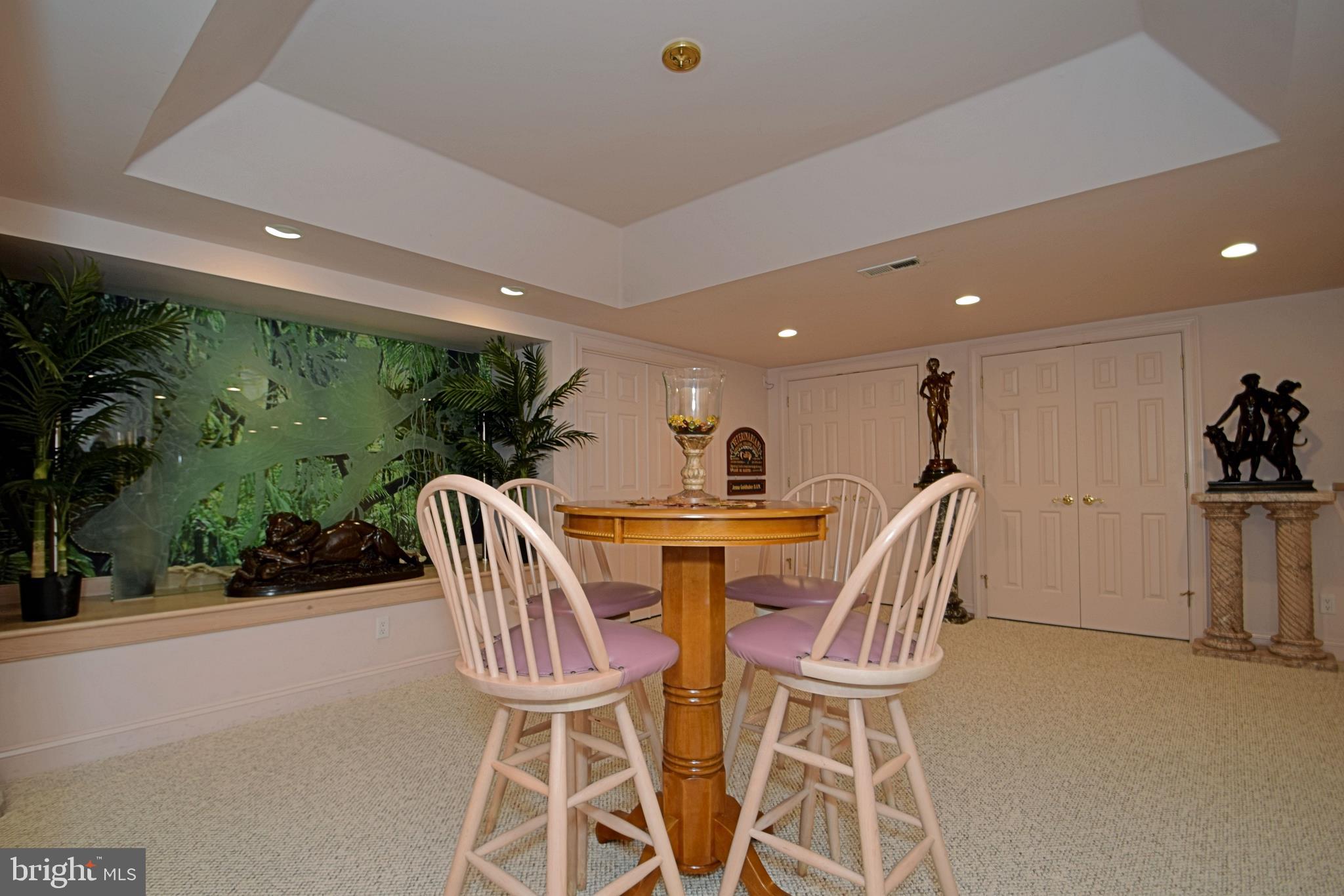 COLTS NECK FARM - Residential