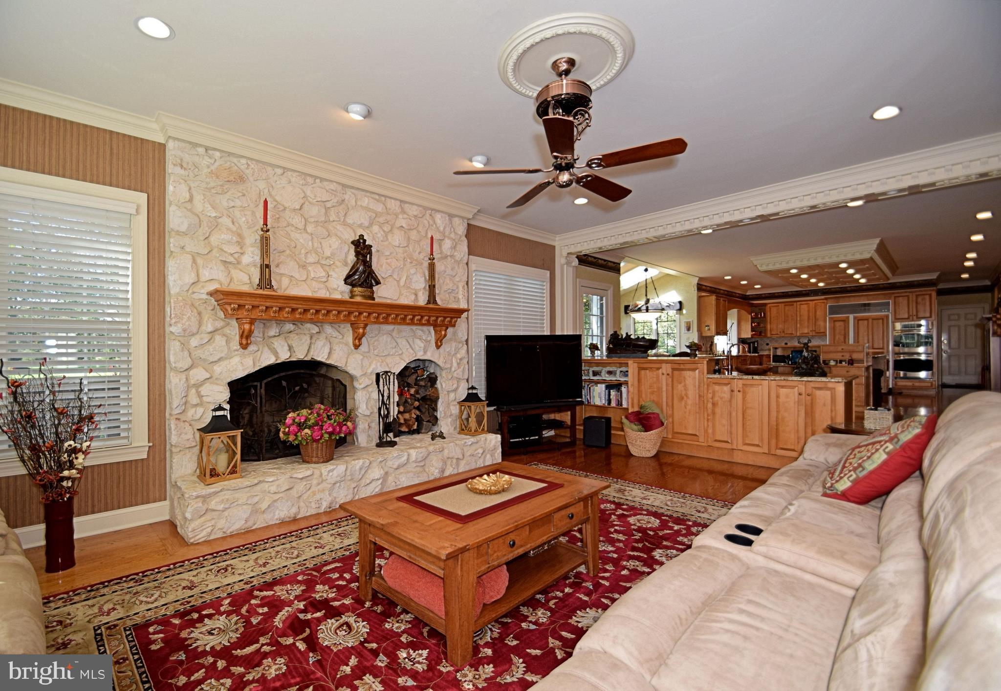 COLTS NECK FARM - Residential