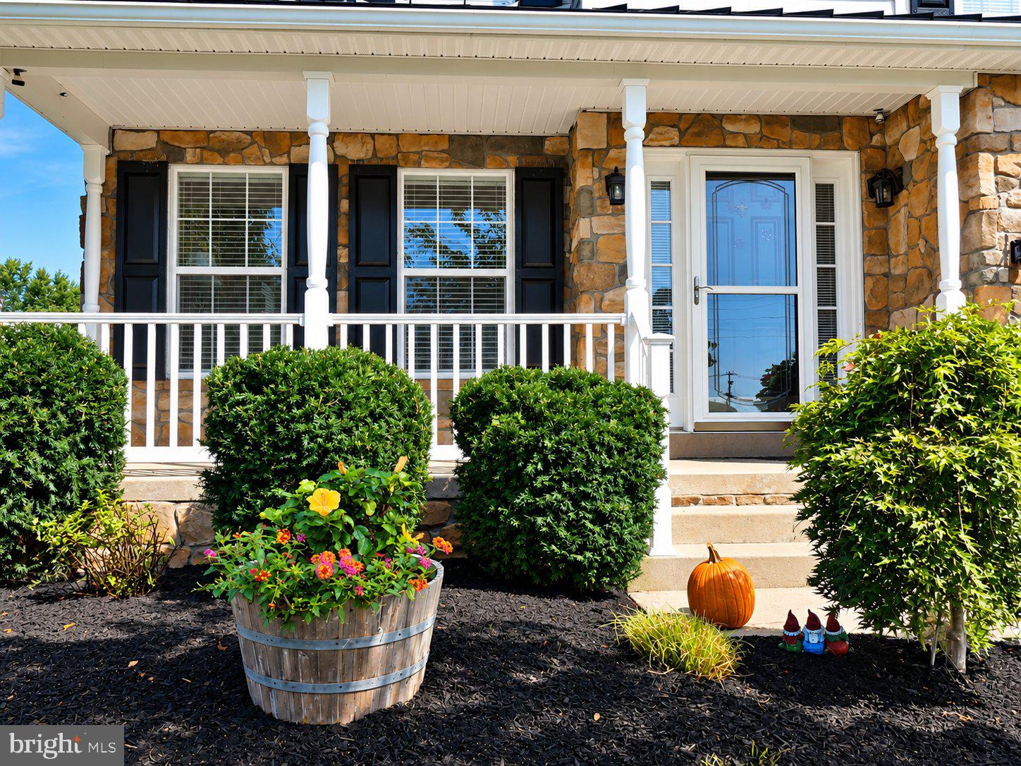 2040 MIRANDA TERRACE