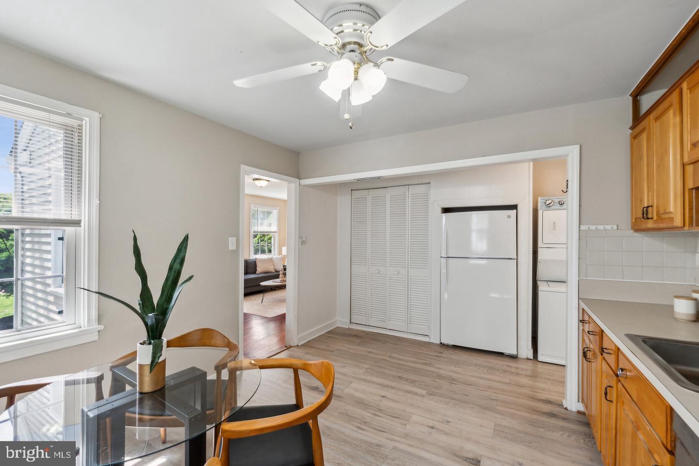 GLENMONT VILLAGE - Residential Lease