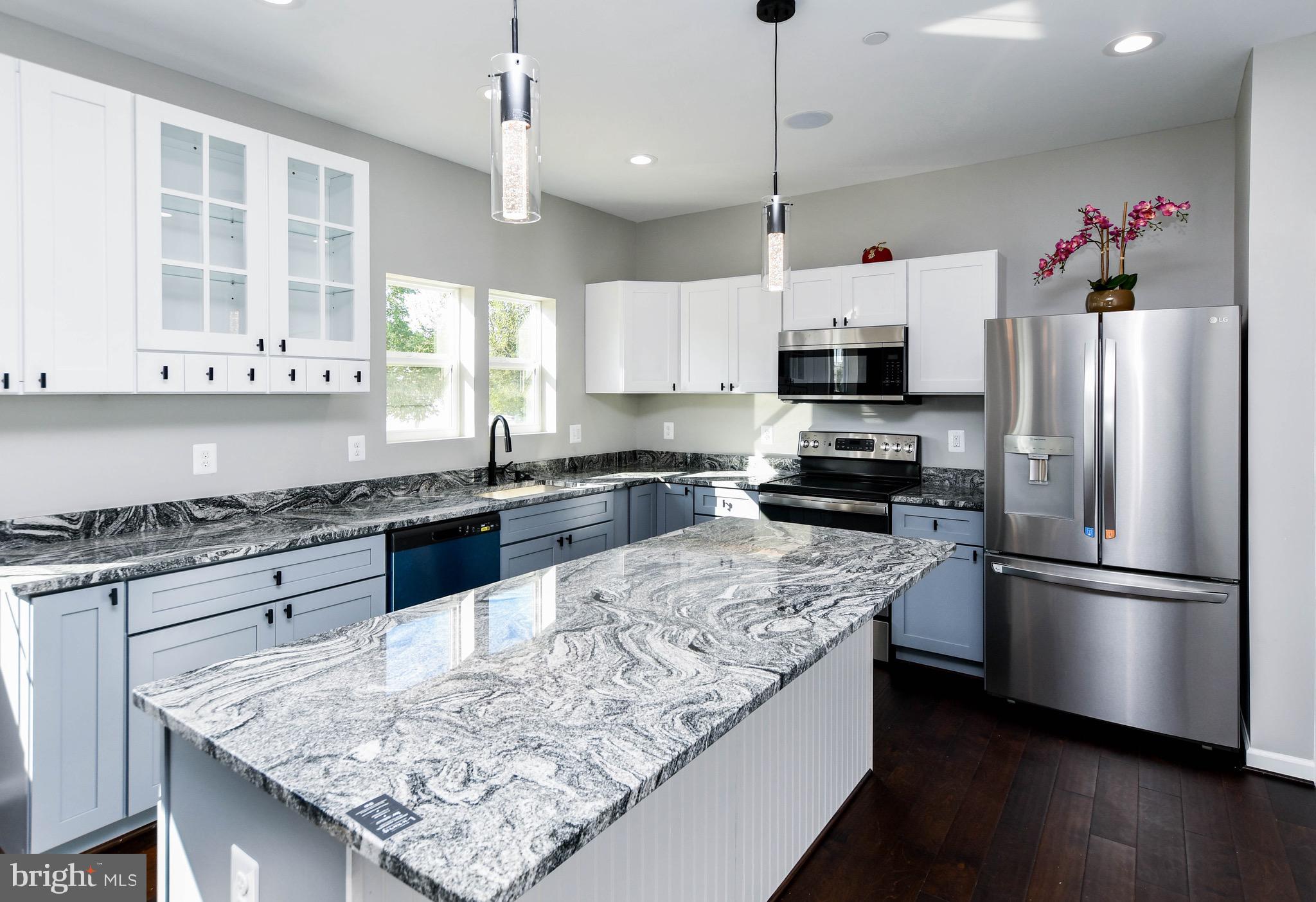 CAPITOL HEIGHTS - Residential