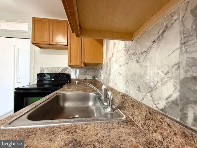 Reading, Pennsylvania 19602, United States, 4 Bedrooms Bedrooms, ,2 BathroomsBathrooms,Residential,Active,144434