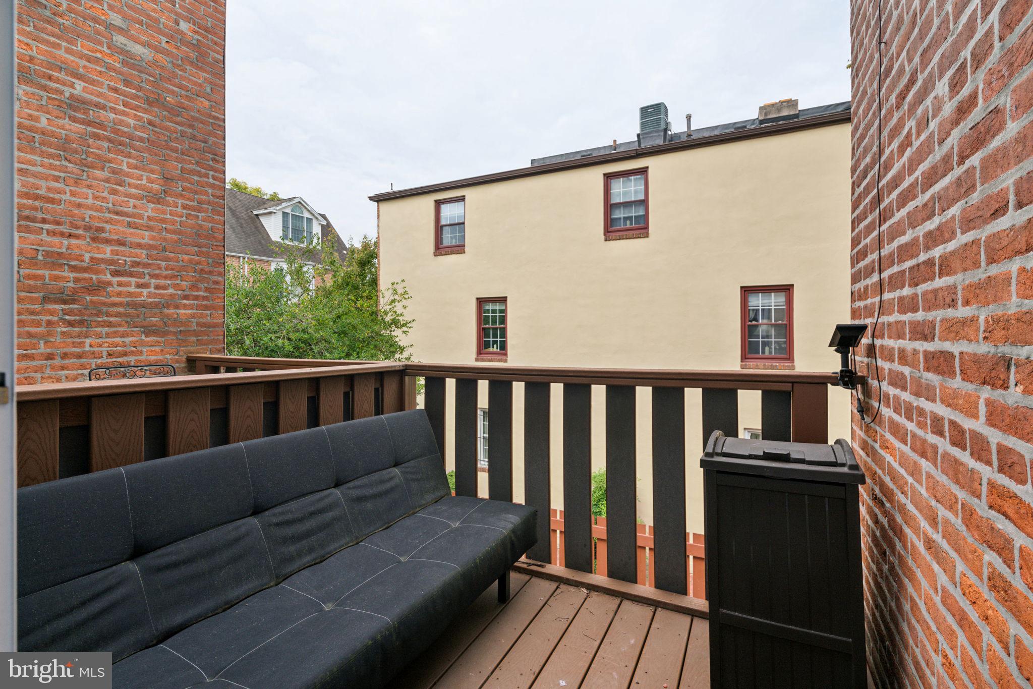 WASHINGTON SQ WEST - Residential