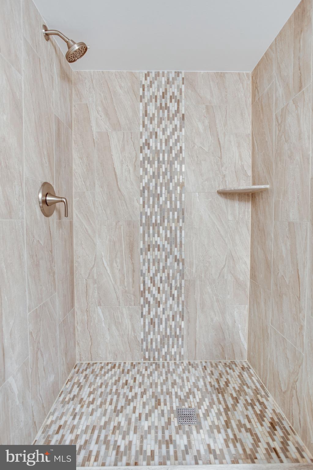 NORTHWOOD VILLAGE - Residential