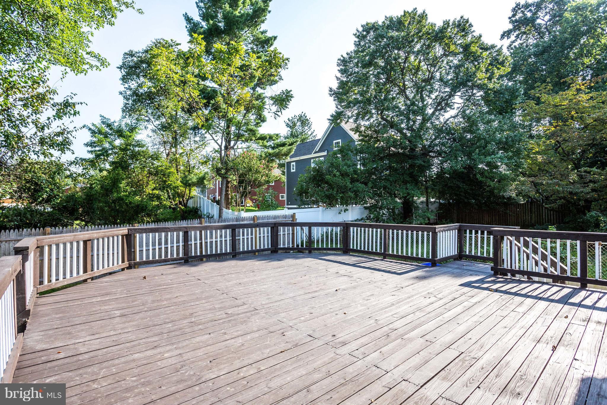 NORTHWOOD VILLAGE - Residential